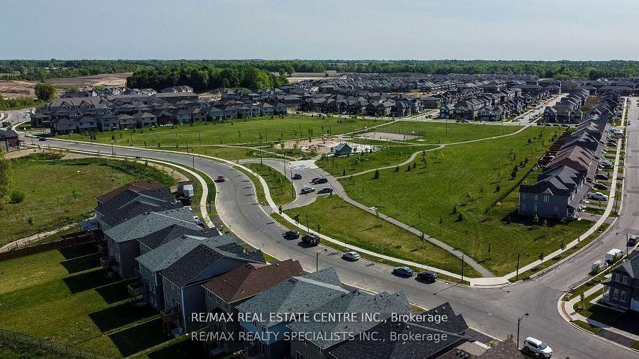 Photo 24 of 16 Monteith Drive, Brantford, Empire — HOMEH