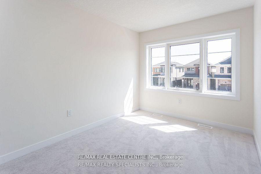 Photo 29 of 16 Monteith Drive, Brantford, Empire — HOMEH