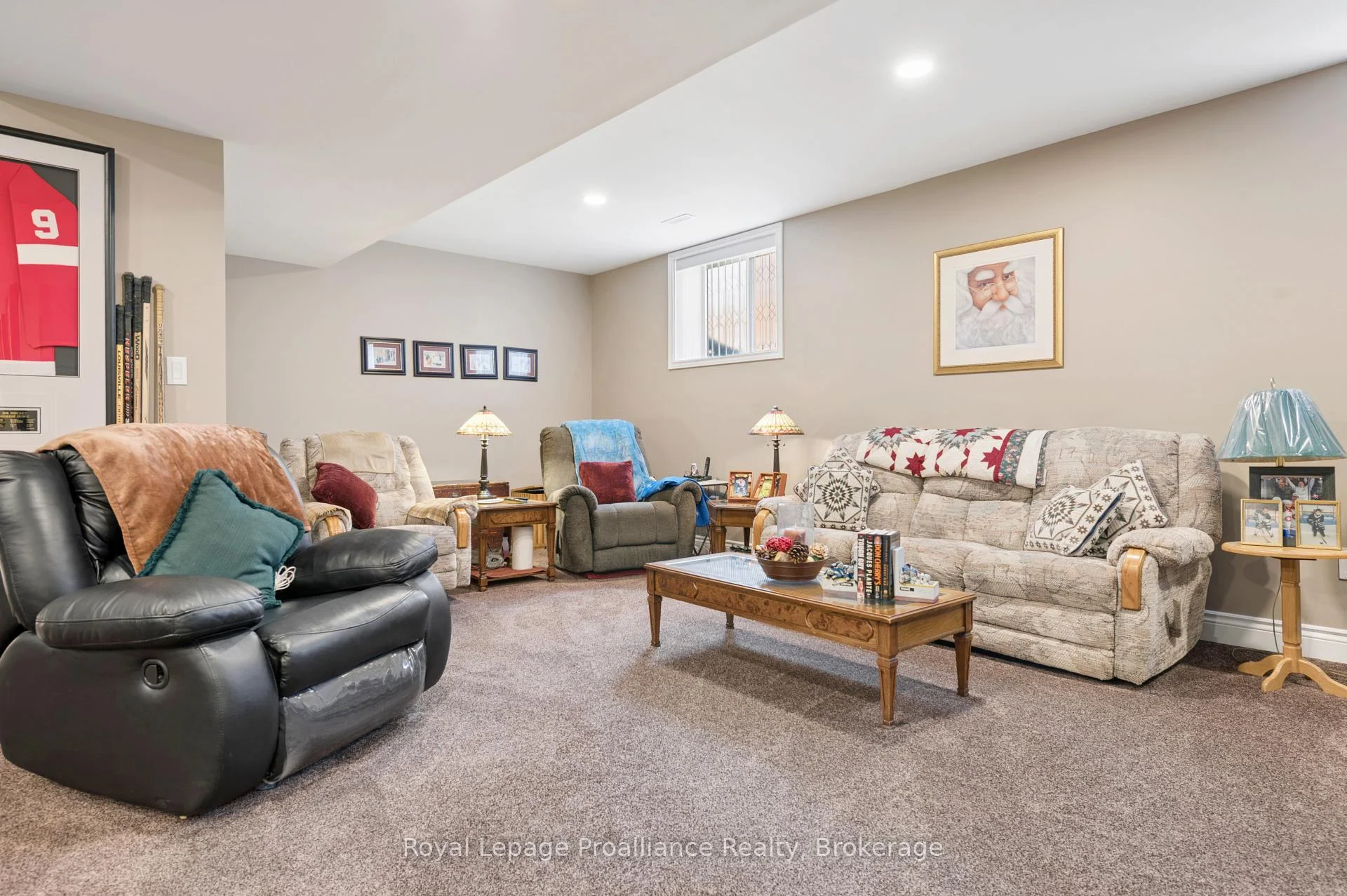 Photo 33 of 2 Bevan Drive, Belleville, Thurlow Ward — HOMEH