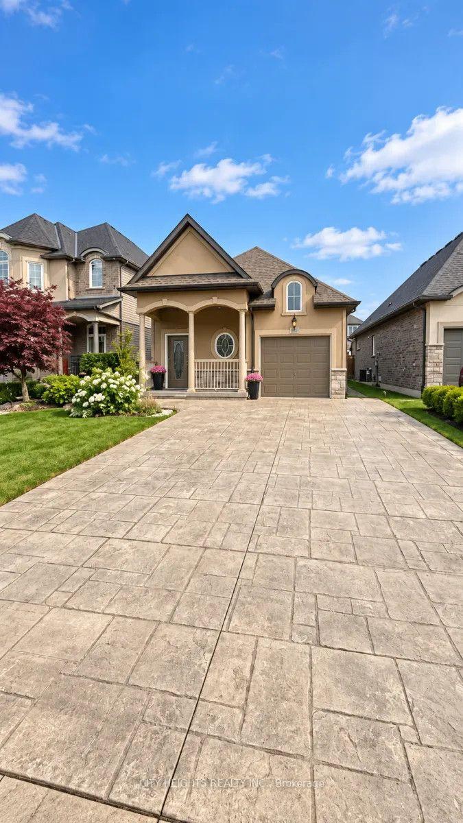 Photo of Unit Lower, 8446 Jennfer Crescent