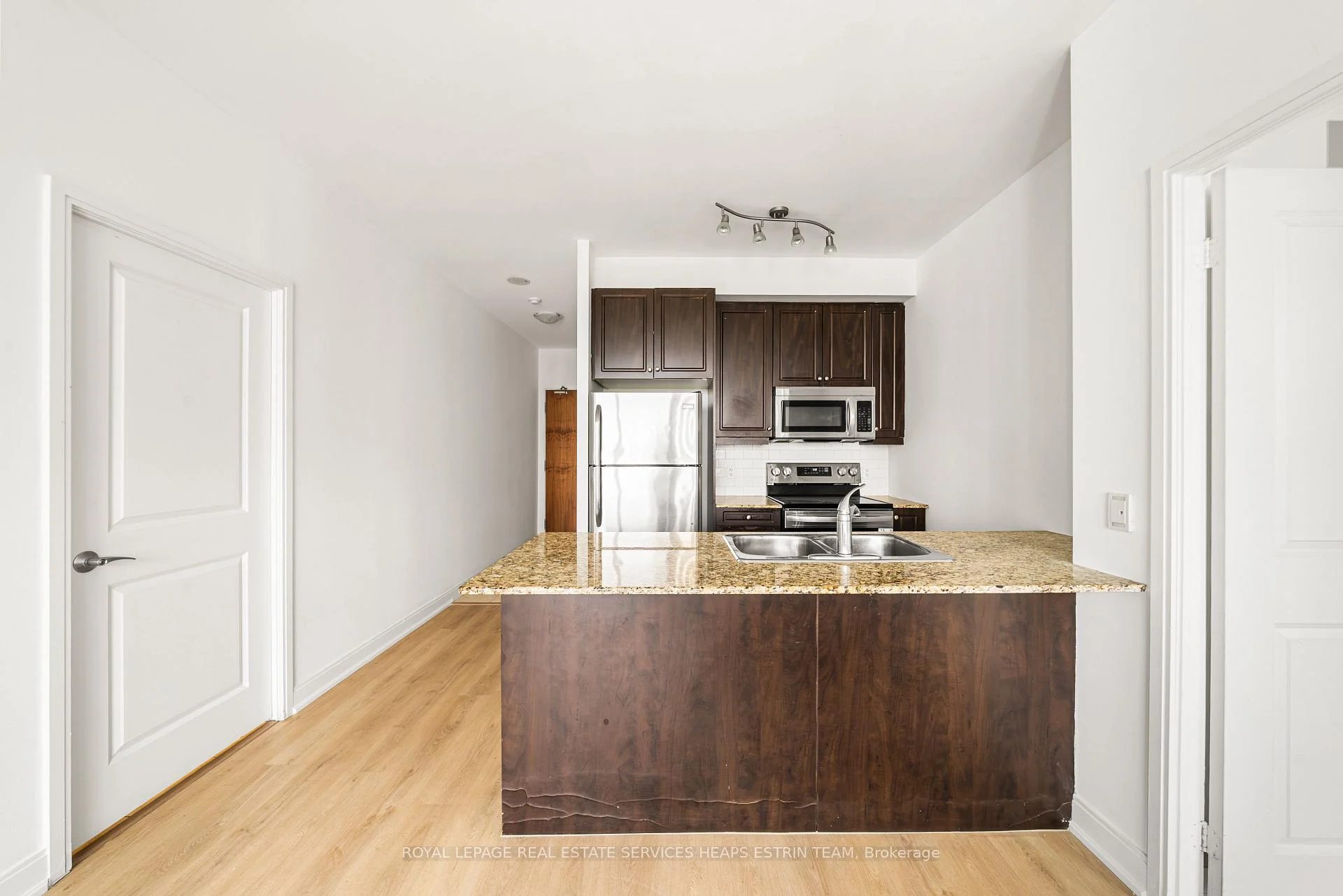 Photo 14 of Unit 1301, 88 Broadway Avenue, Toronto, Mount Pleasant West — HOMEH