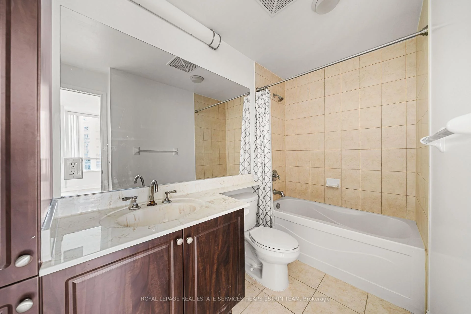 Photo 22 of Unit 1301, 88 Broadway Avenue, Toronto, Mount Pleasant West — HOMEH