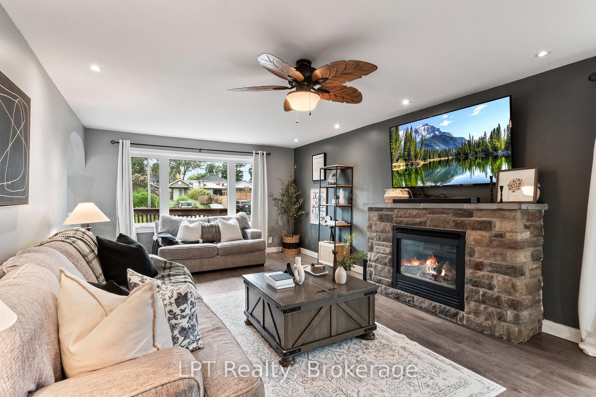 Photo 10 of 9 Lakeview Avenue, Scugog, Rural Scugog — HOMEH