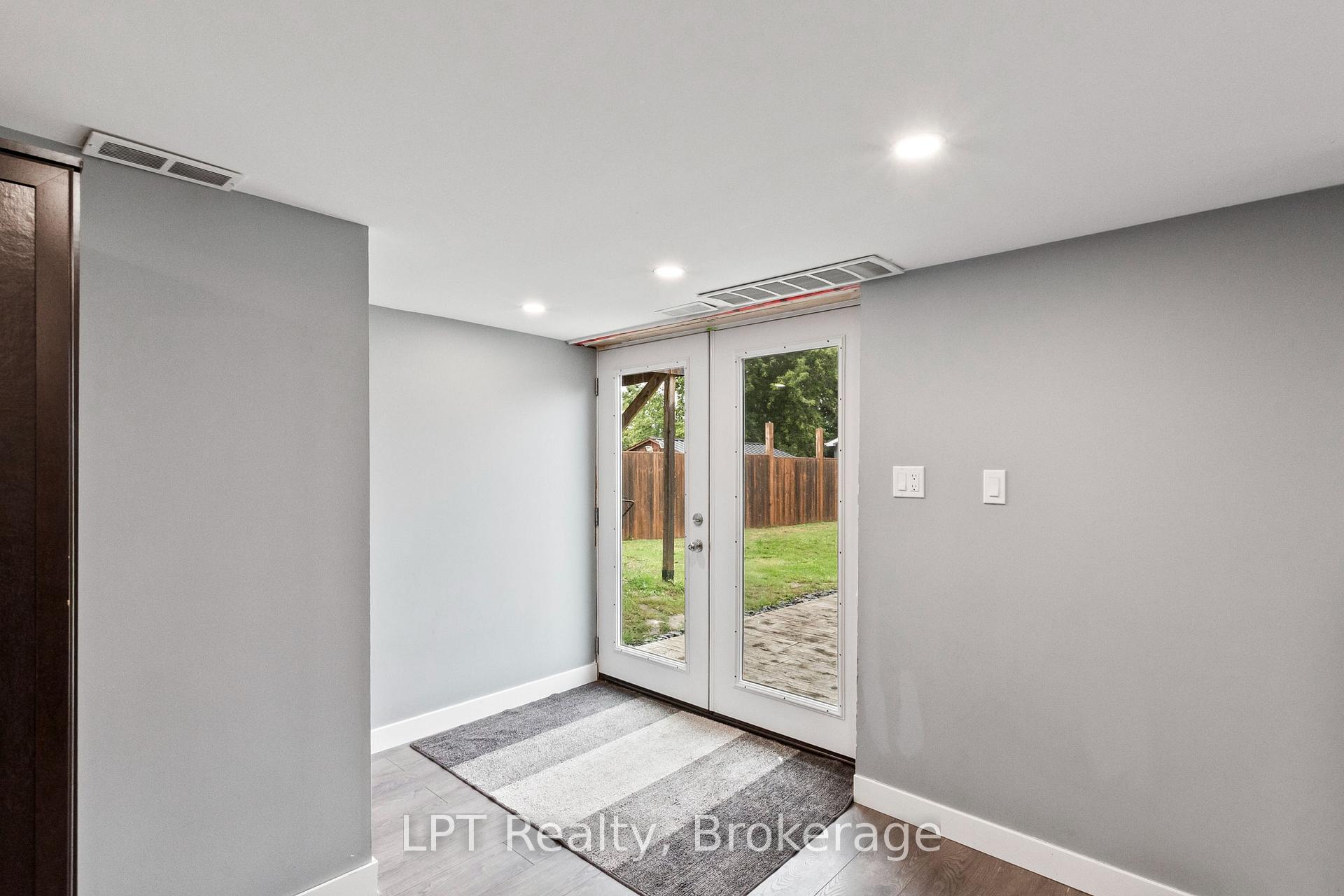 Photo 33 of 9 Lakeview Avenue, Scugog, Rural Scugog — HOMEH