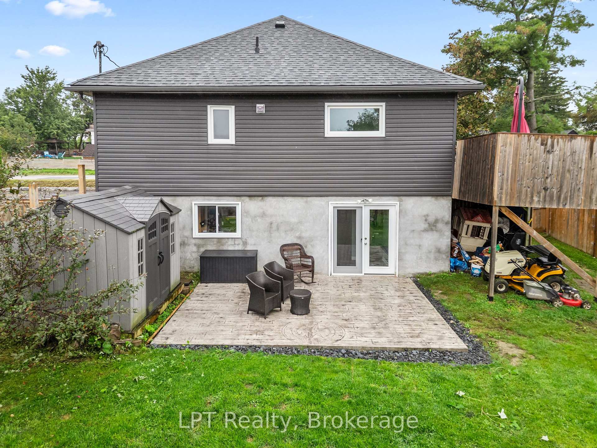 Photo 34 of 9 Lakeview Avenue, Scugog, Rural Scugog — HOMEH