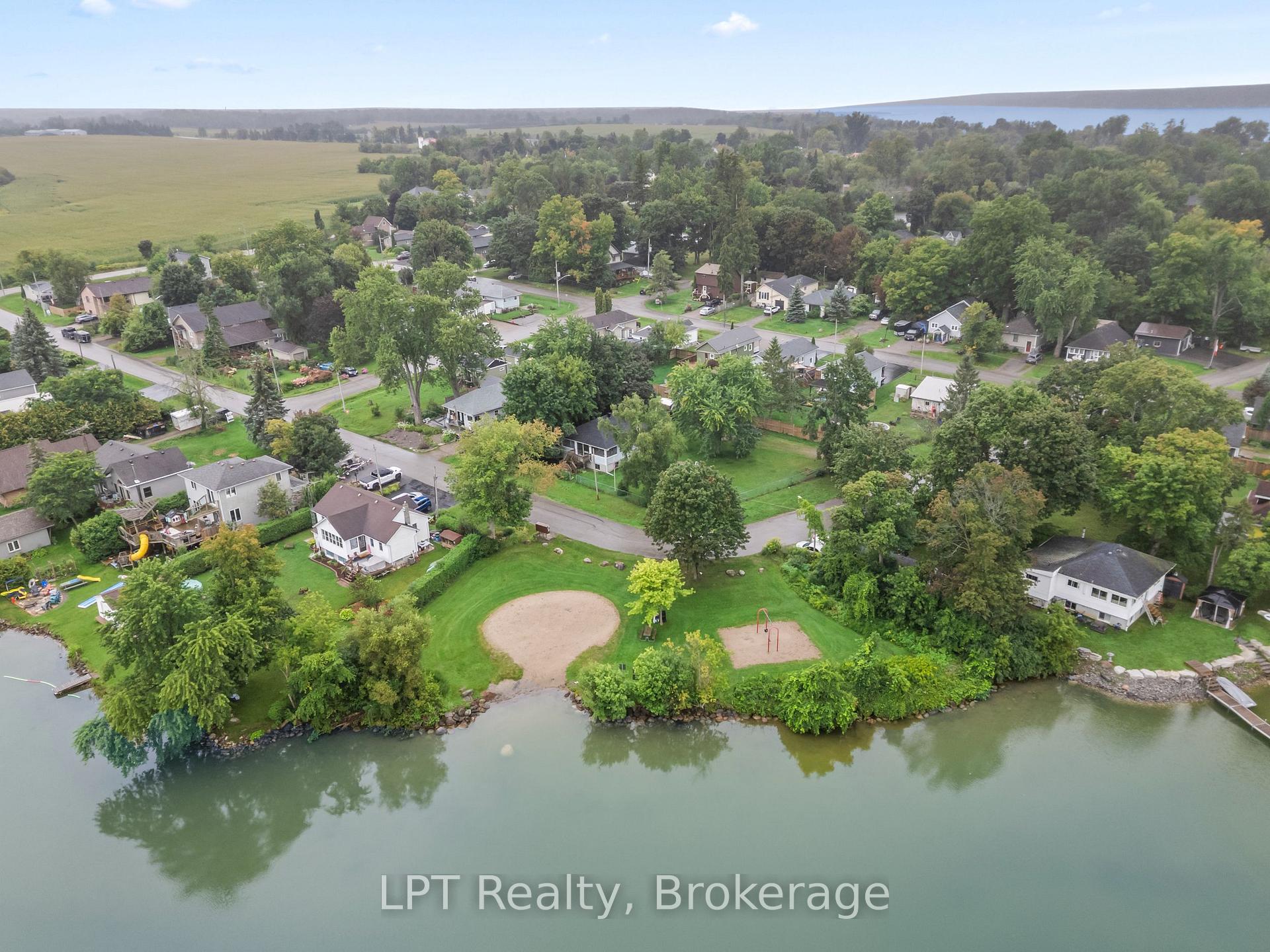 Photo 43 of 9 Lakeview Avenue, Scugog, Rural Scugog — HOMEH