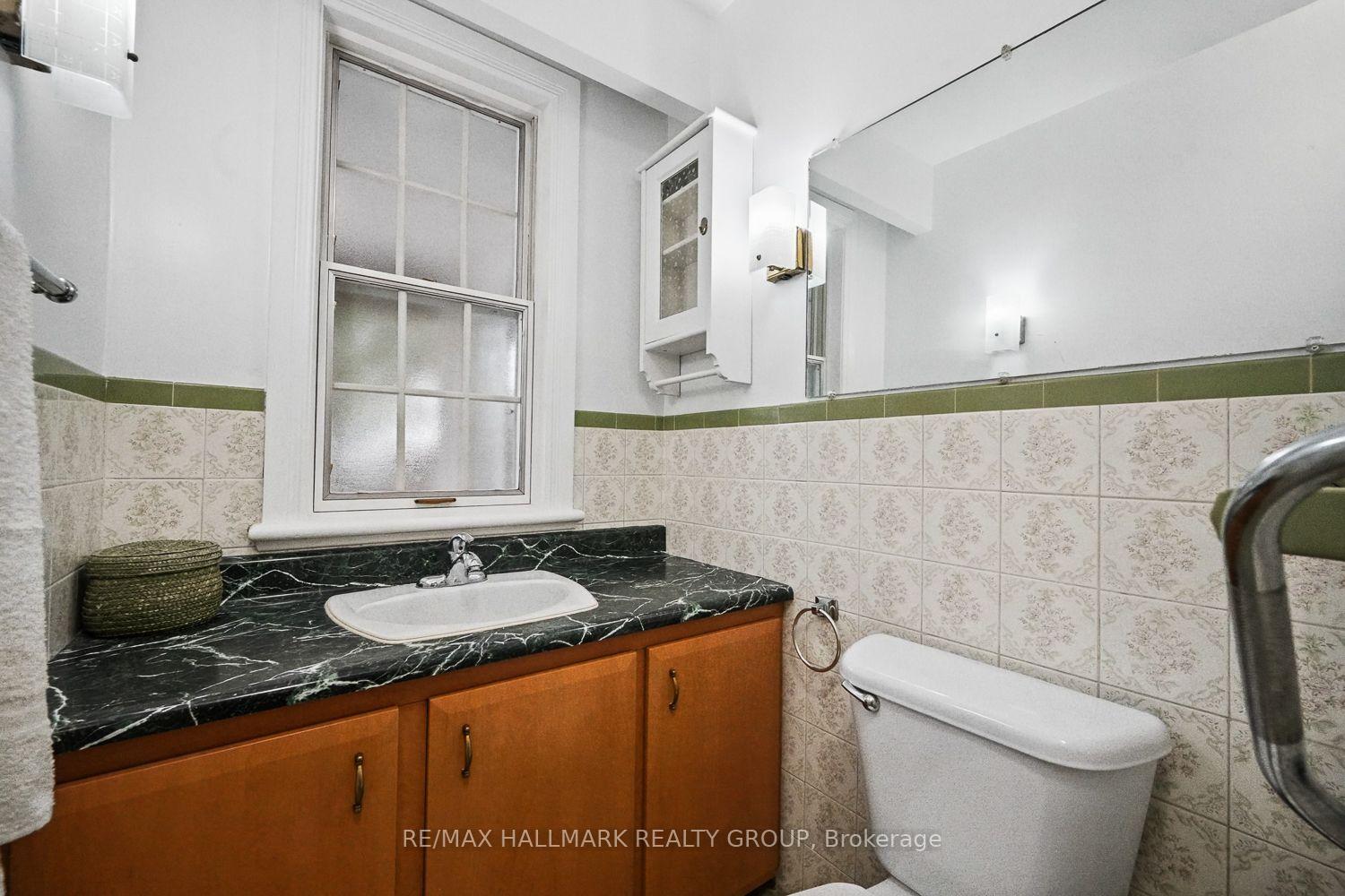 Photo 25 of 234 Columbus Avenue, Ottawa, Overbrook/Castle Heights — HOMEH