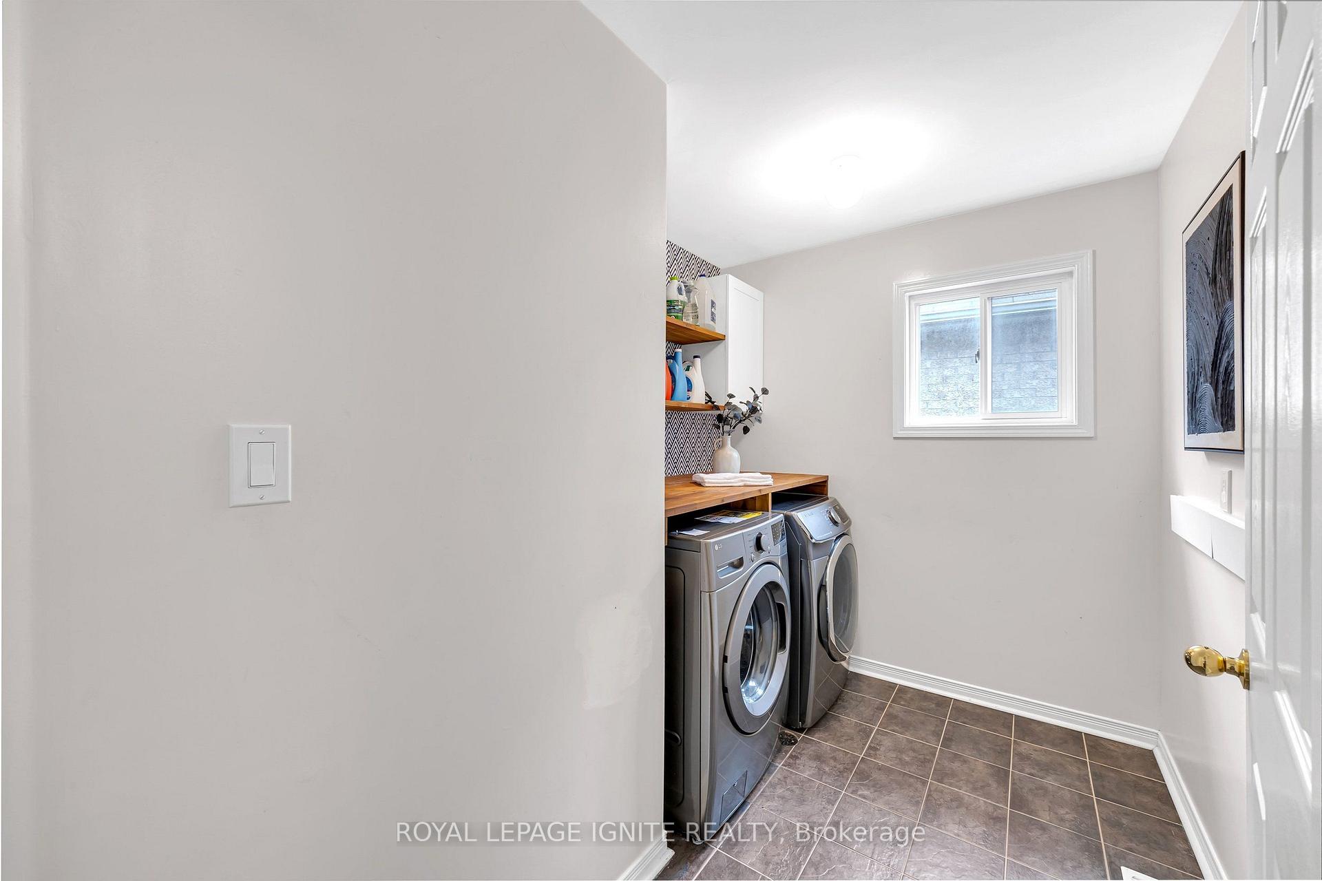 Photo 13 of 18 Feint Drive, Ajax, Northwest Ajax — HOMEH