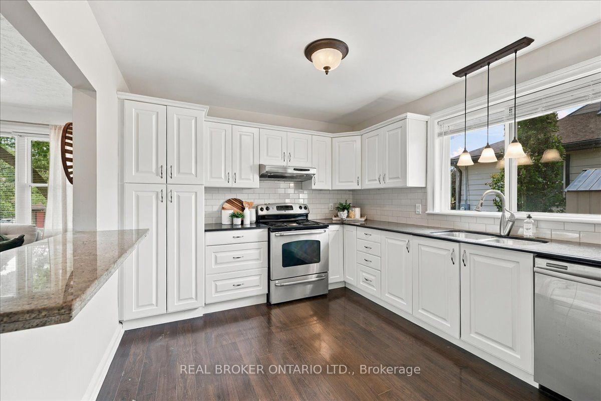 Photo 9 of 480 Rosseau Road, Hamilton, Rosedale — HOMEH