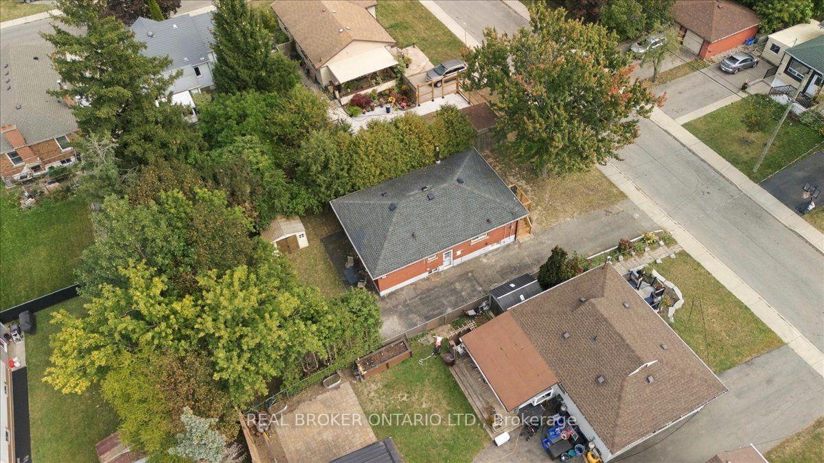Photo 30 of 480 Rosseau Road, Hamilton, Rosedale — HOMEH