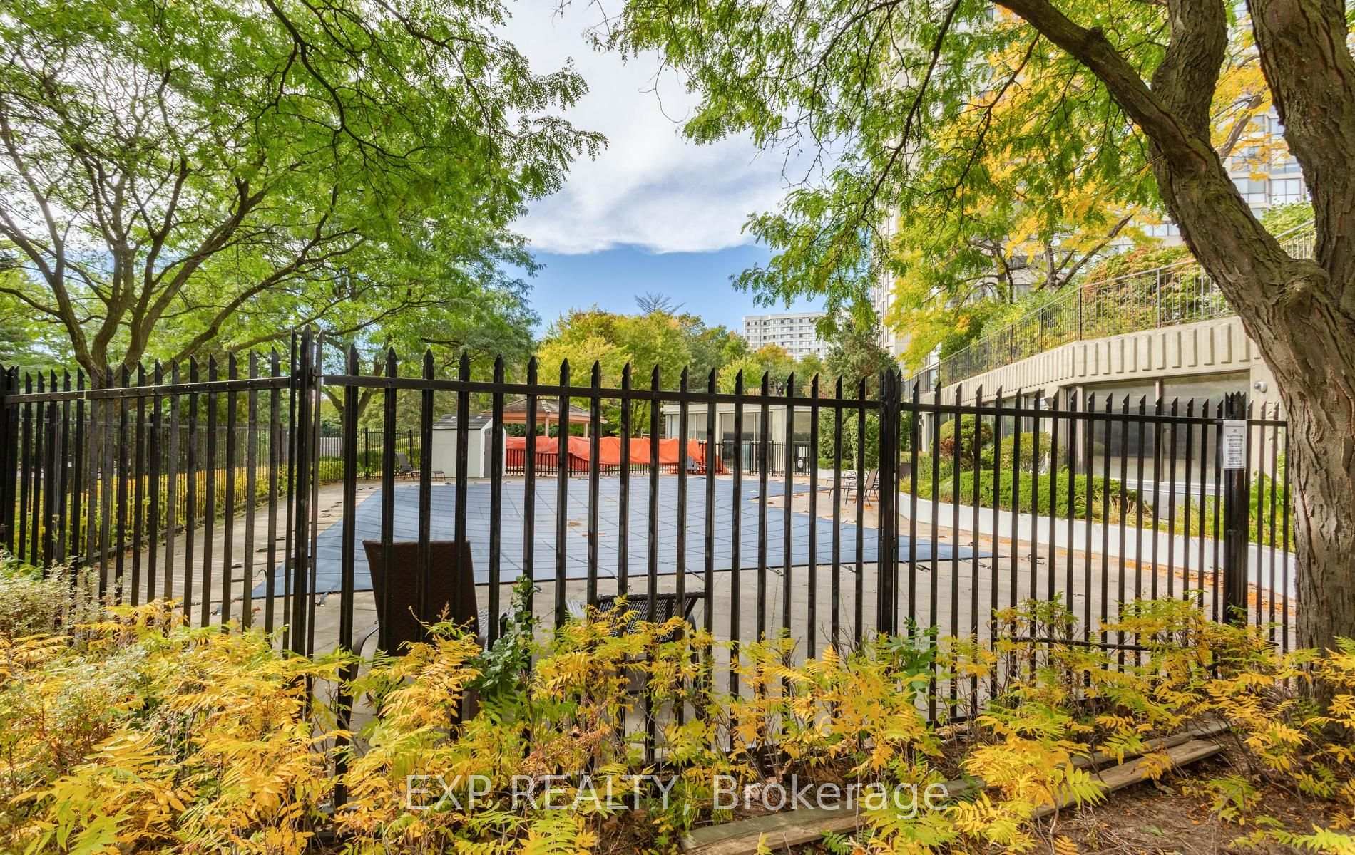 Photo 47 of Unit 1506, 8 Lisa Street E, Brampton, Queen Street Corridor — HOMEH