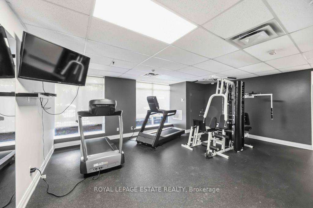 Photo 15 of Unit 203, 140 Bathurst Avenue, Toronto, Niagara — HOMEH