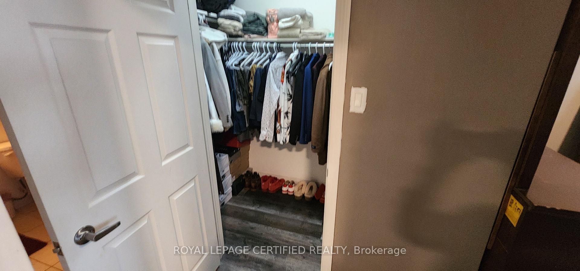 Photo 9 of Unit 416, 54 Sky Harbour Drive, Brampton, Bram West — HOMEH