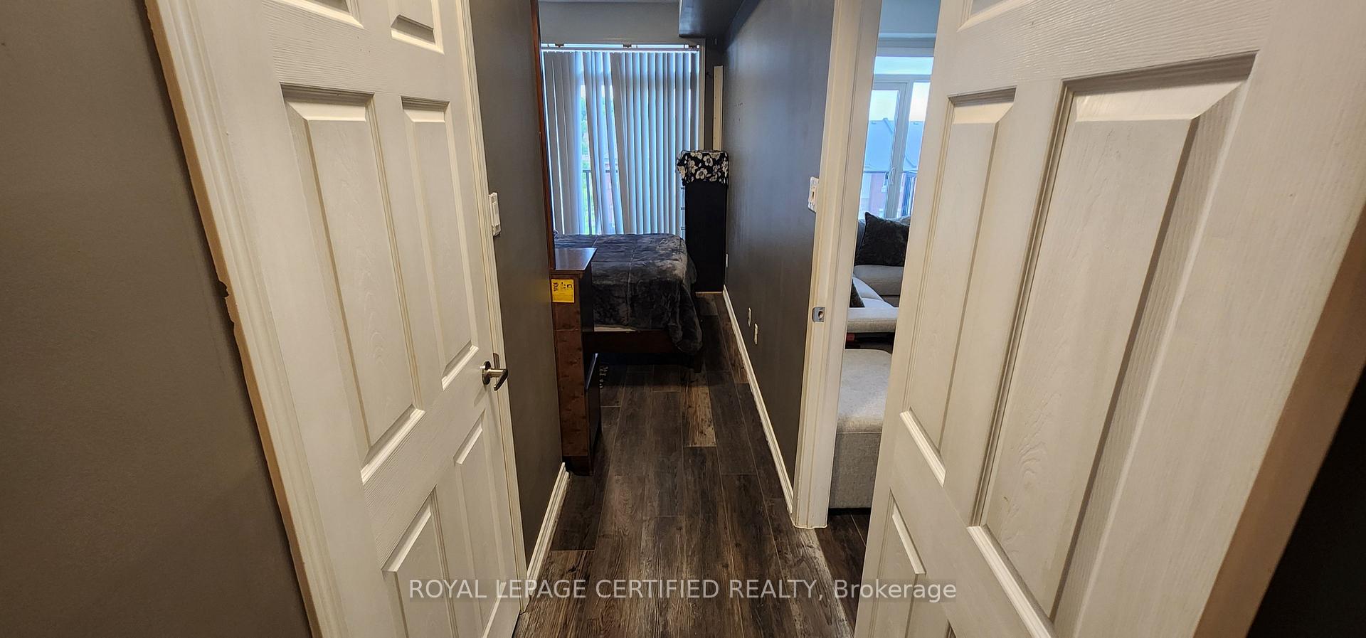 Photo 11 of Unit 416, 54 Sky Harbour Drive, Brampton, Bram West — HOMEH