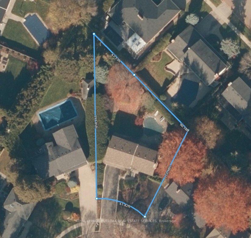 Photo 2 of 247 Walden Drive, Burlington, Roseland — HOMEH