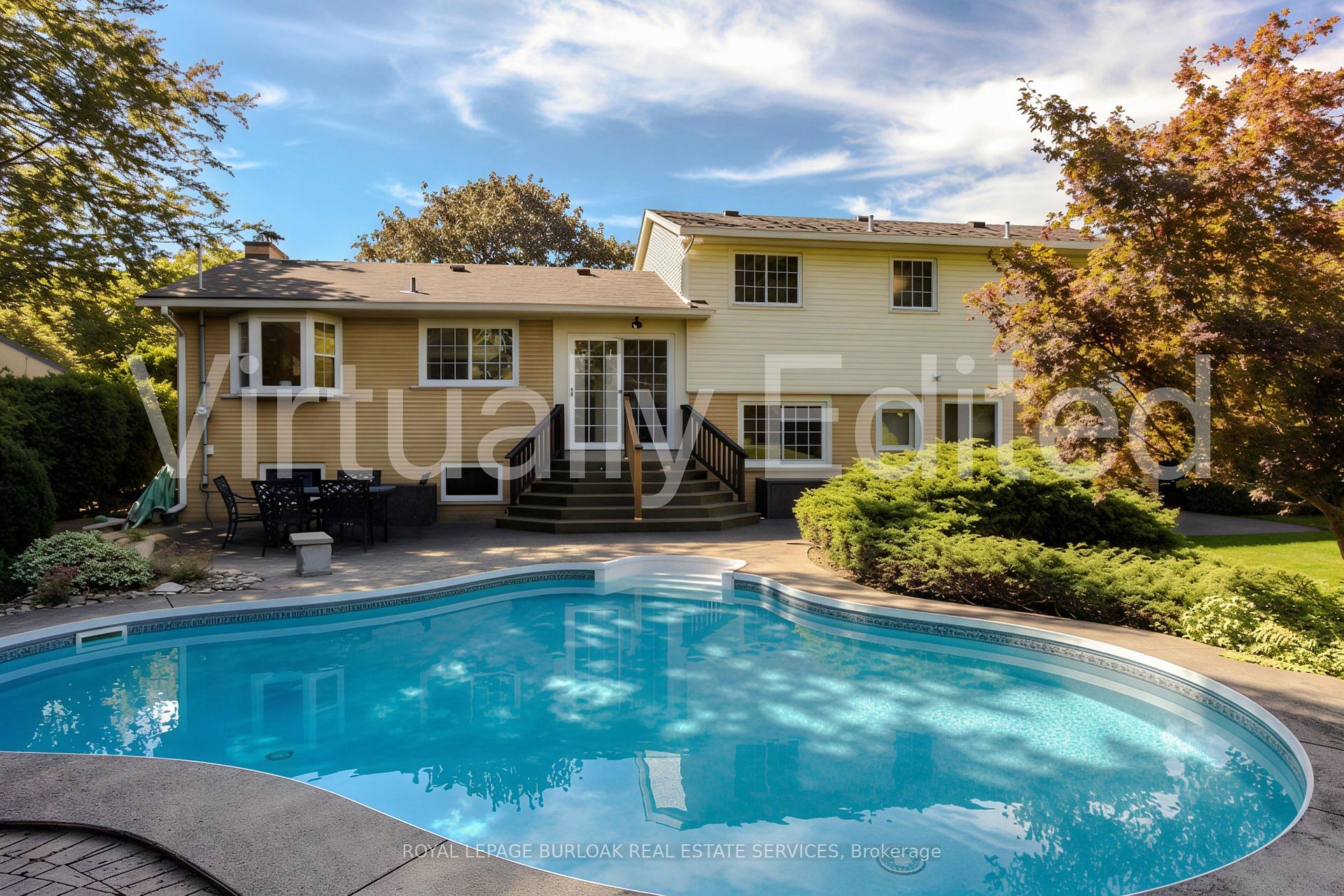 Photo 5 of 247 Walden Drive, Burlington, Roseland — HOMEH