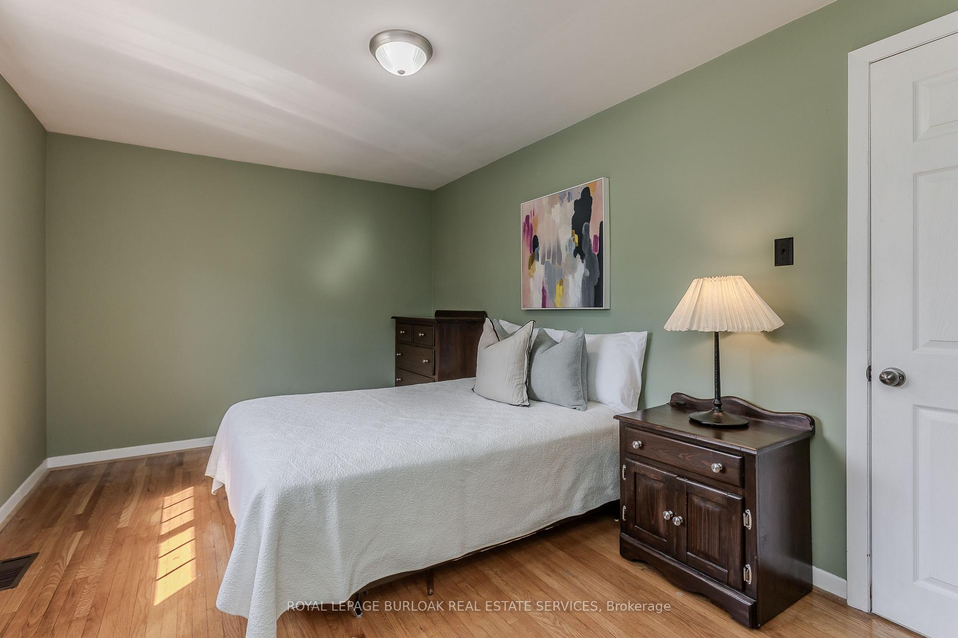 Photo 21 of 247 Walden Drive, Burlington, Roseland — HOMEH