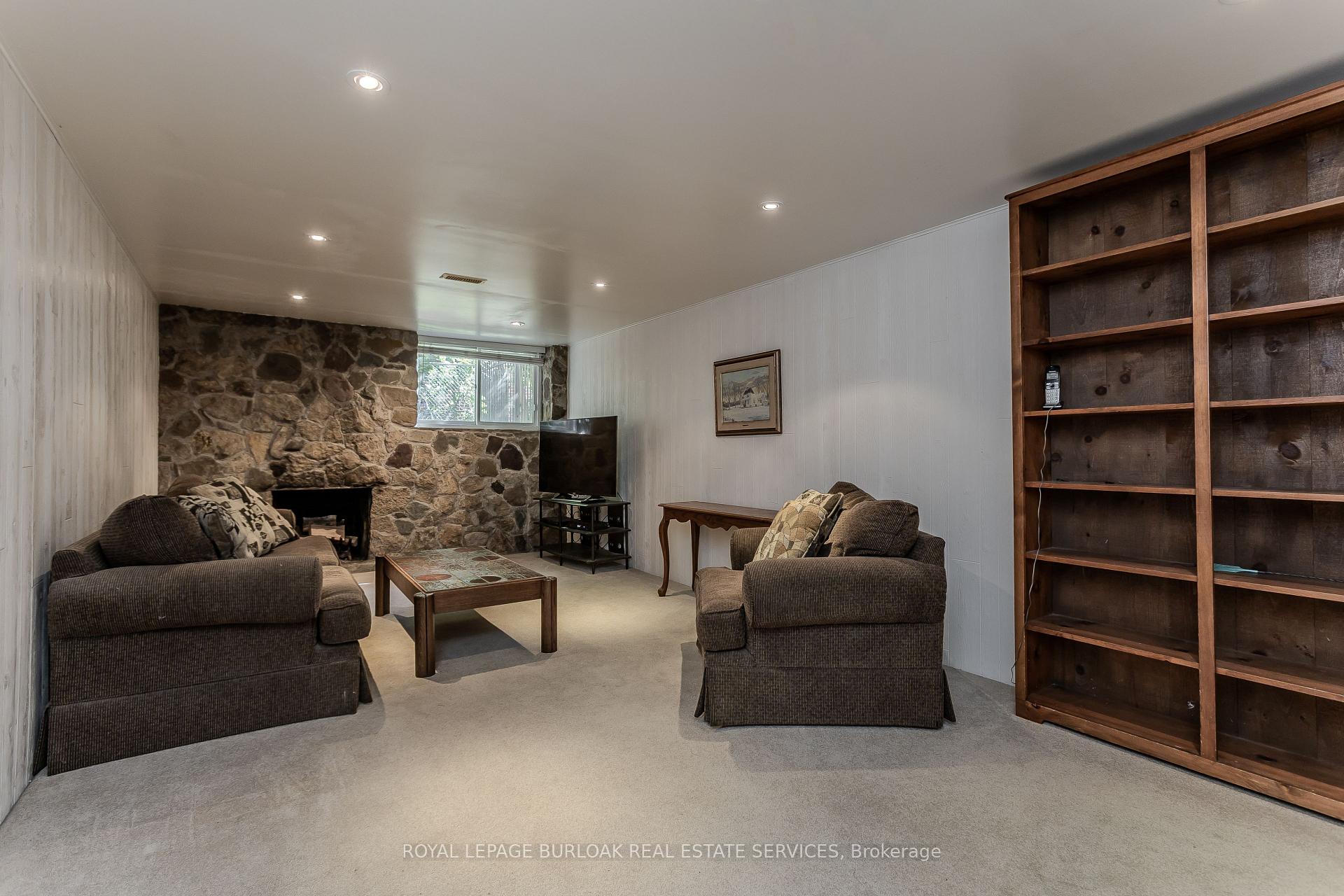 Photo 26 of 247 Walden Drive, Burlington, Roseland — HOMEH