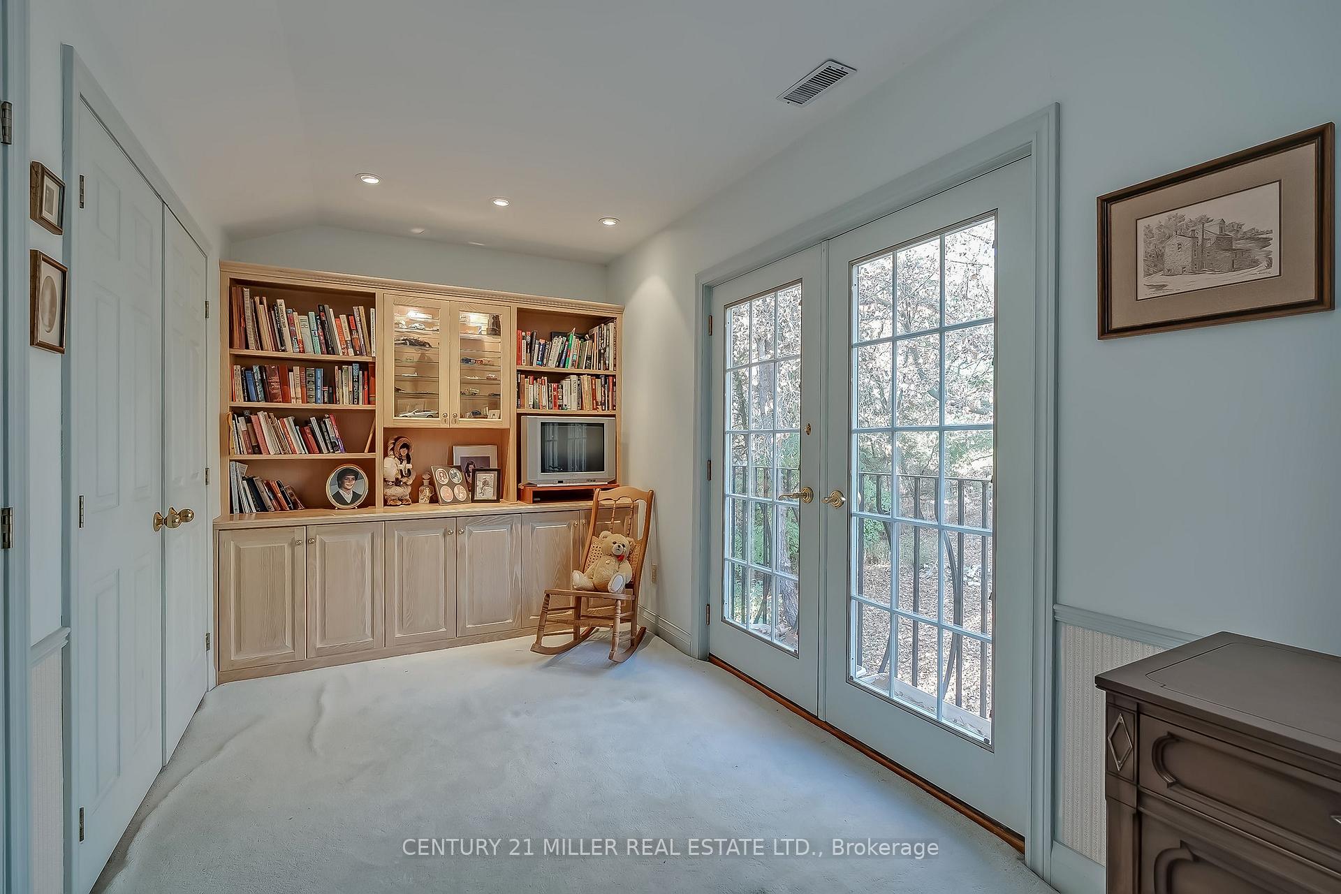Photo 27 of 1296 Cumnock Crescent, Oakville, Morrison — HOMEH