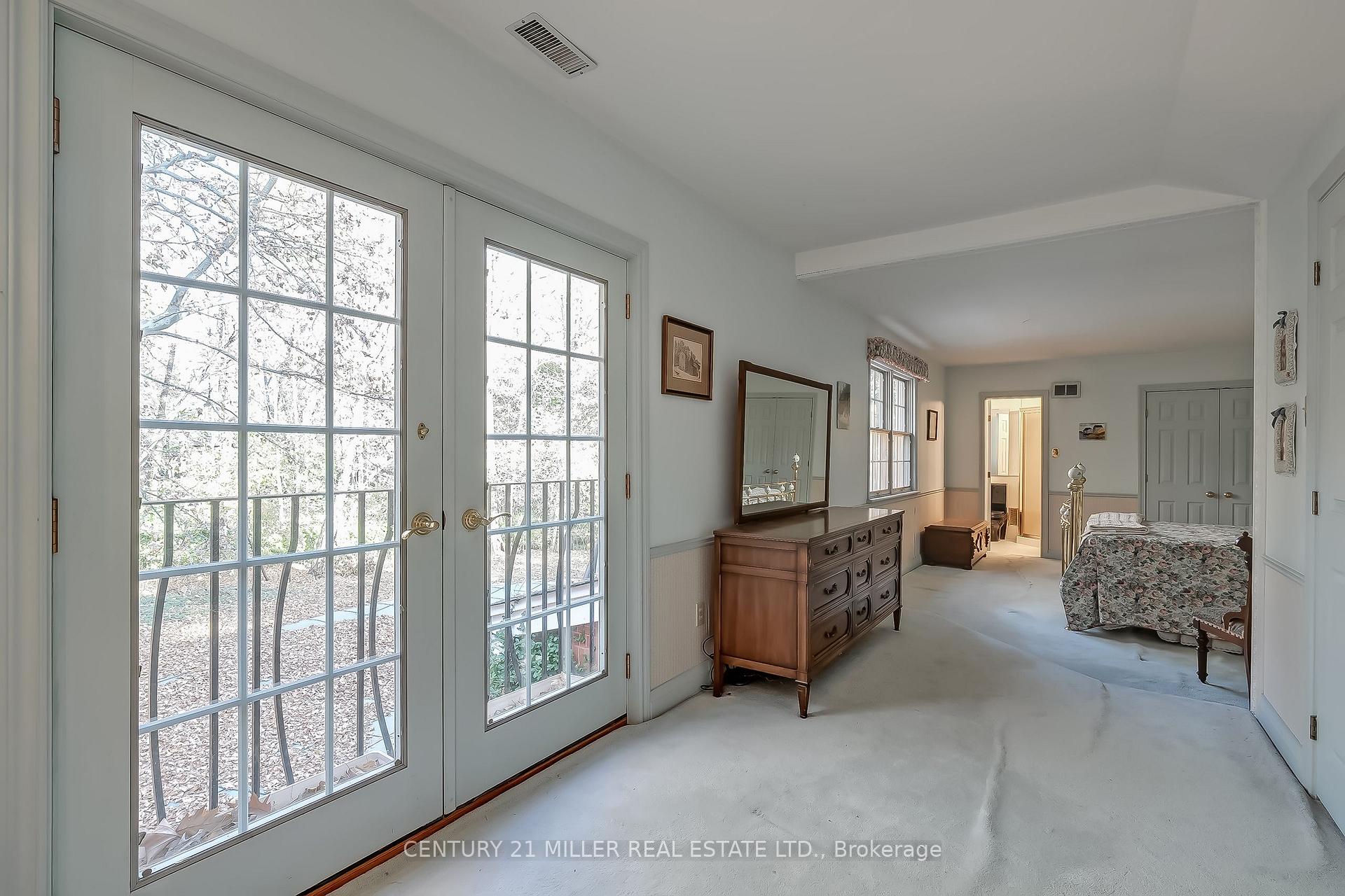 Photo 28 of 1296 Cumnock Crescent, Oakville, Morrison — HOMEH