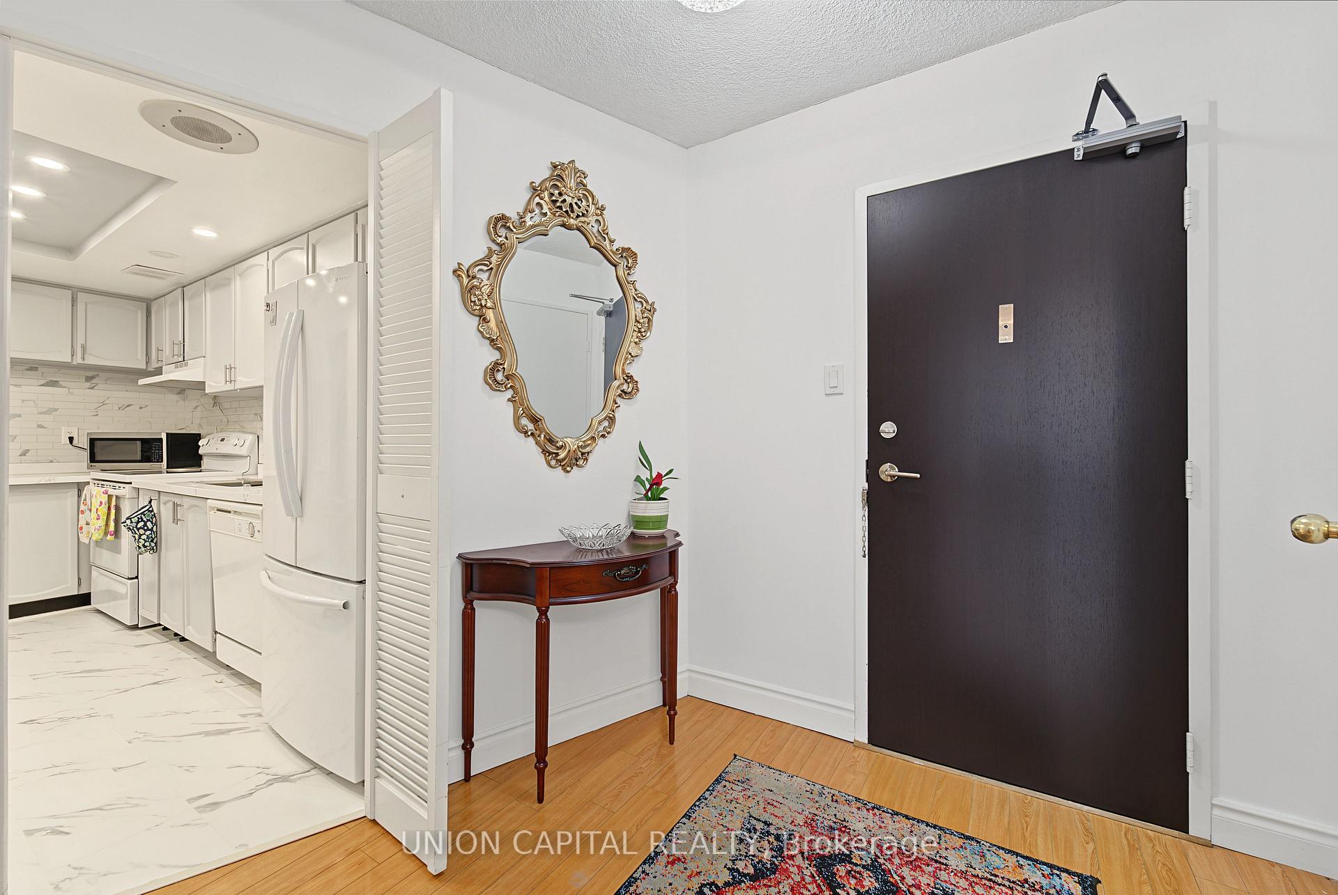 Photo 12 of Unit 1402, 3303 Don Mills Road, North York, Don Valley Village — HOMEH