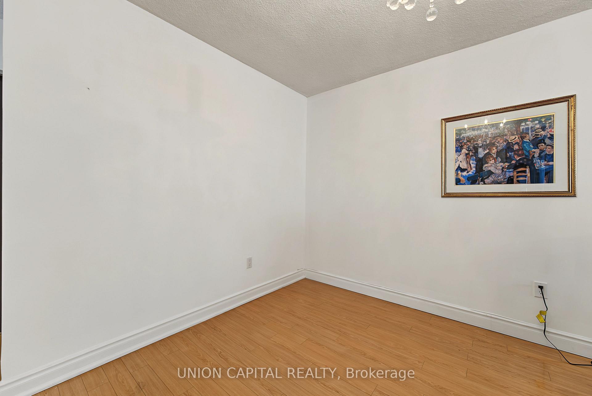 Photo 5 of Unit 1402, 3303 Don Mills Road, North York, Don Valley Village — HOMEH