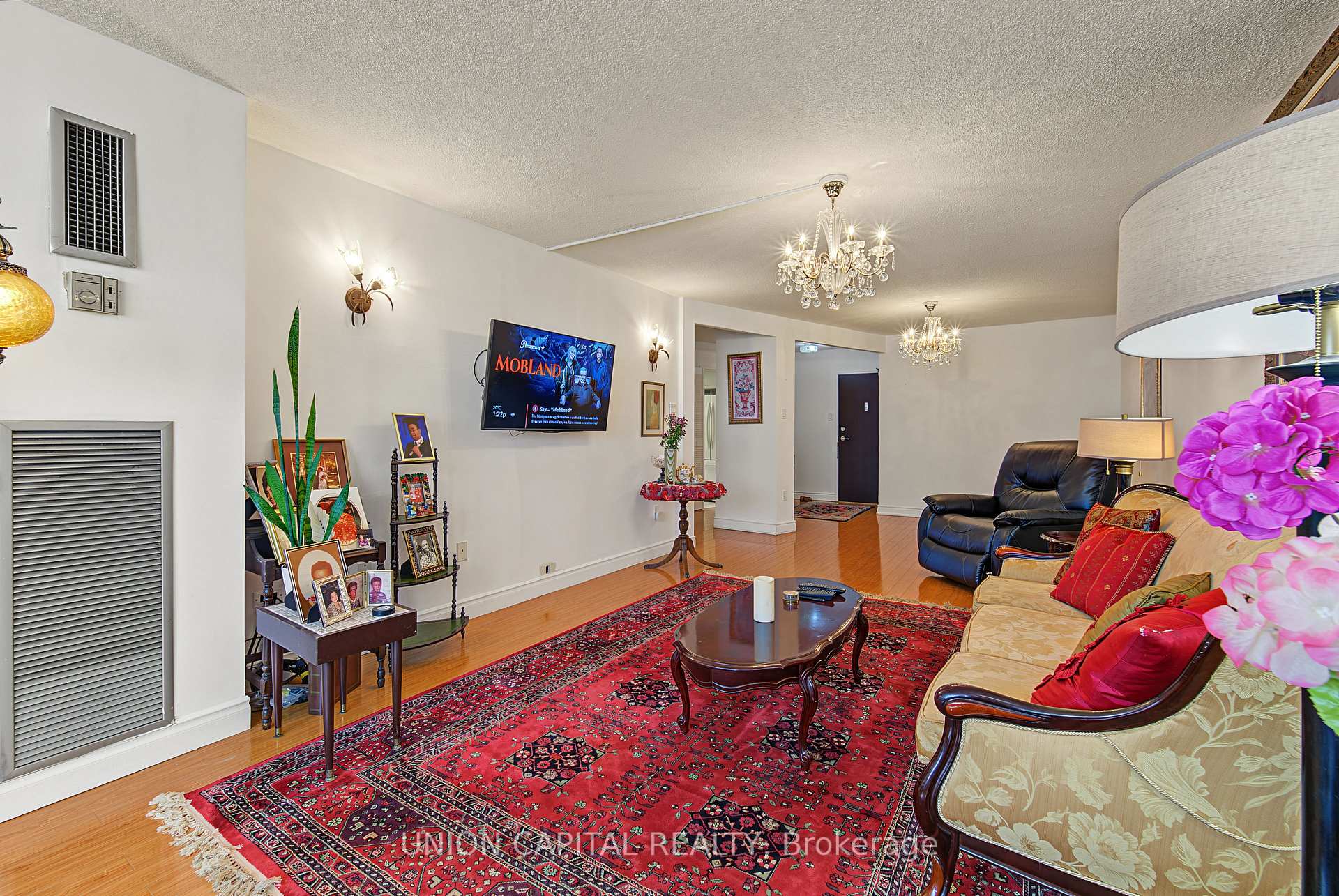 Photo 7 of Unit 1402, 3303 Don Mills Road, North York, Don Valley Village — HOMEH