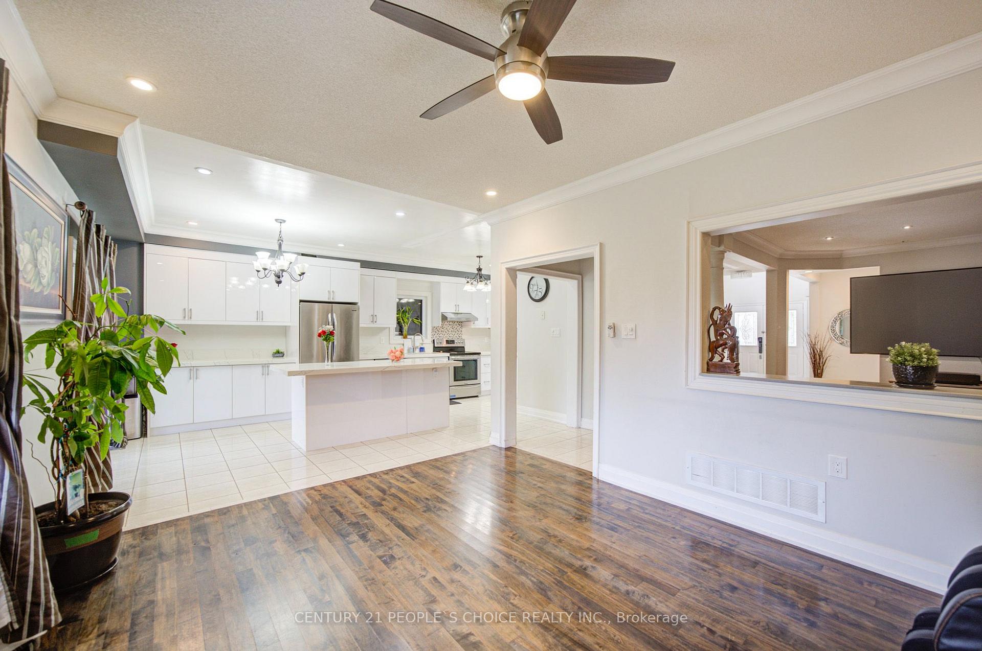 Photo 13 of 145 Trailhead Avenue, Newmarket, Woodland Hill — HOMEH