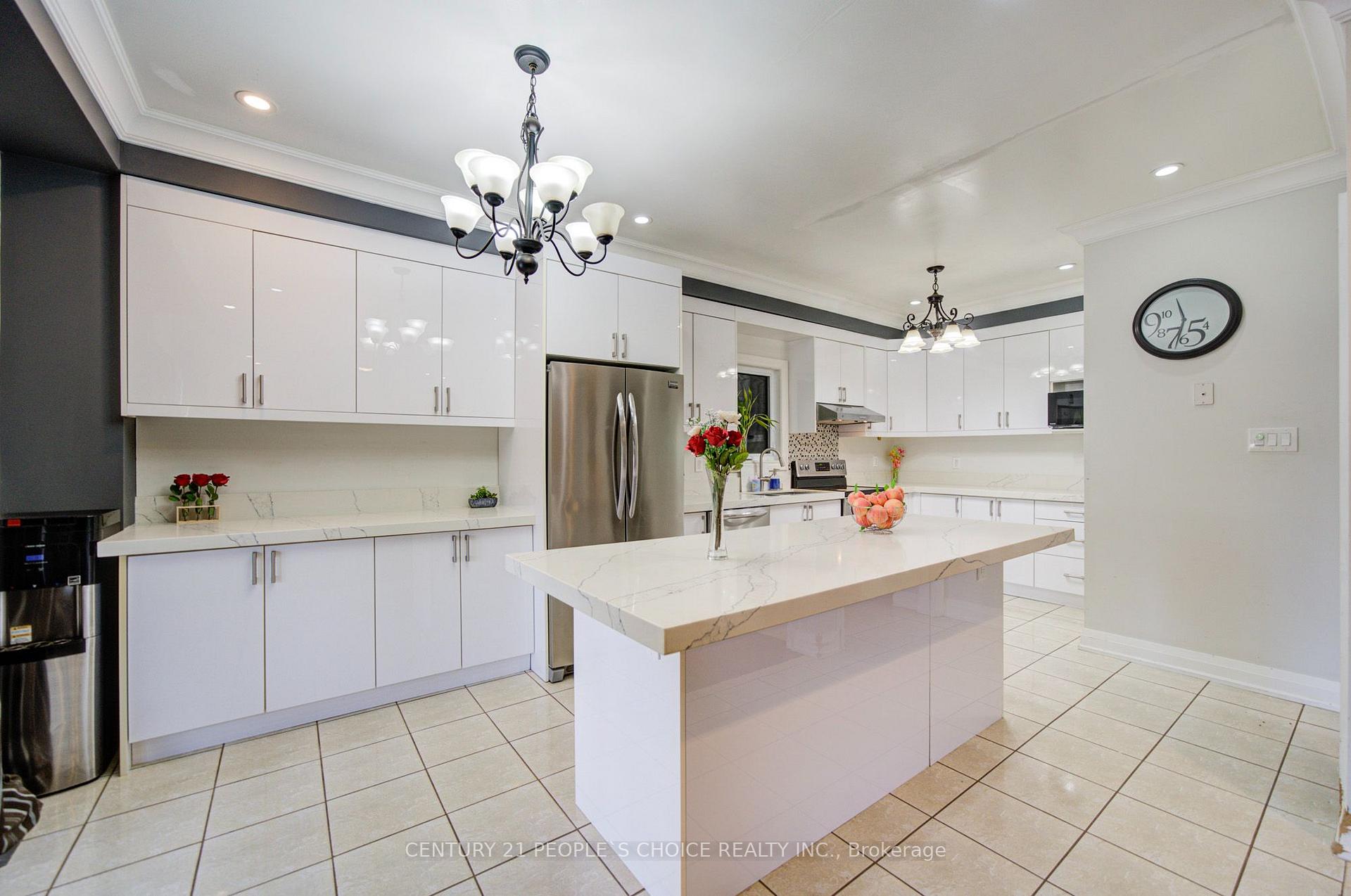 Photo 14 of 145 Trailhead Avenue, Newmarket, Woodland Hill — HOMEH