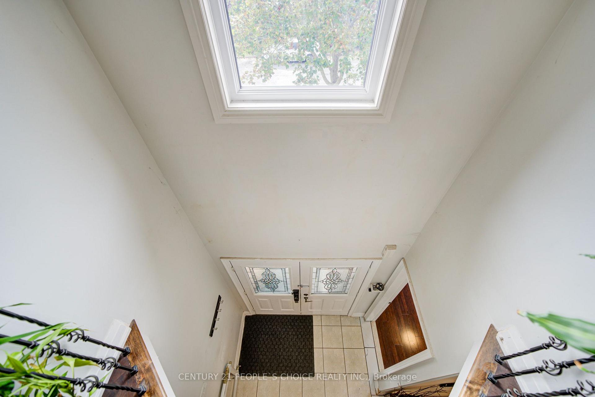 Photo 20 of 145 Trailhead Avenue, Newmarket, Woodland Hill — HOMEH