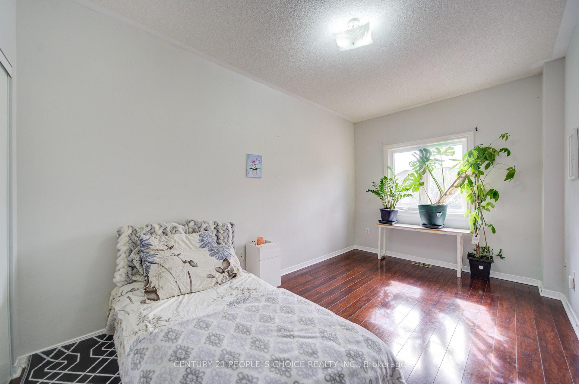 Photo 21 of 145 Trailhead Avenue, Newmarket, Woodland Hill — HOMEH