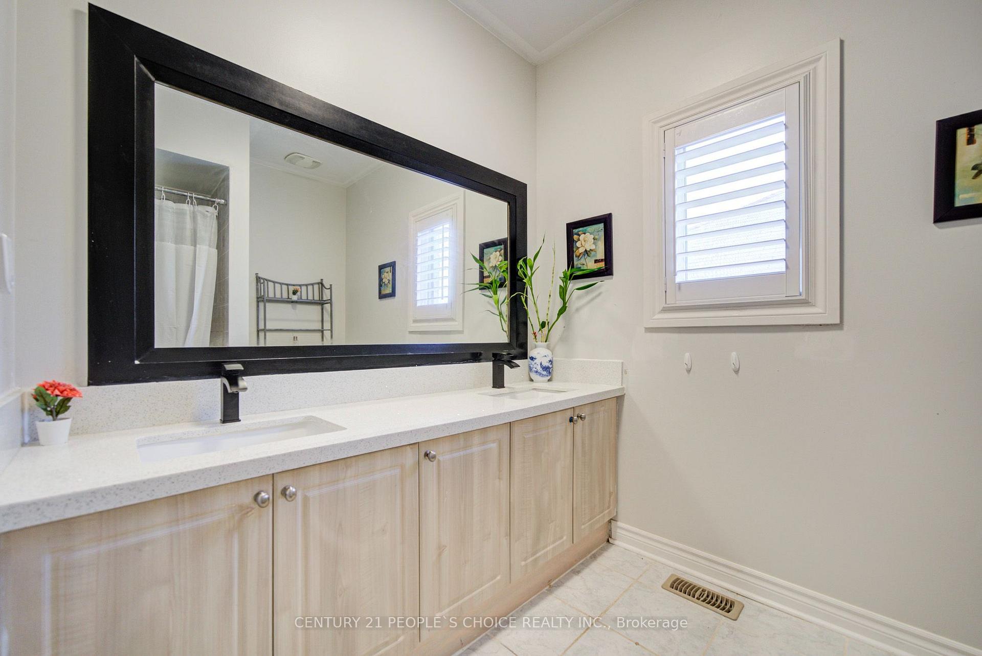 Photo 25 of 145 Trailhead Avenue, Newmarket, Woodland Hill — HOMEH
