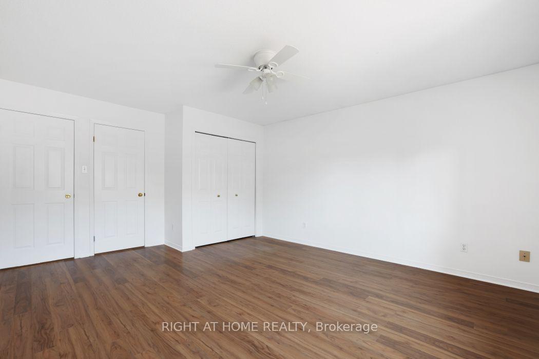 Photo 13 of 53 Yoho Drive, Ottawa, Kanata - Bridlewood — HOMEH