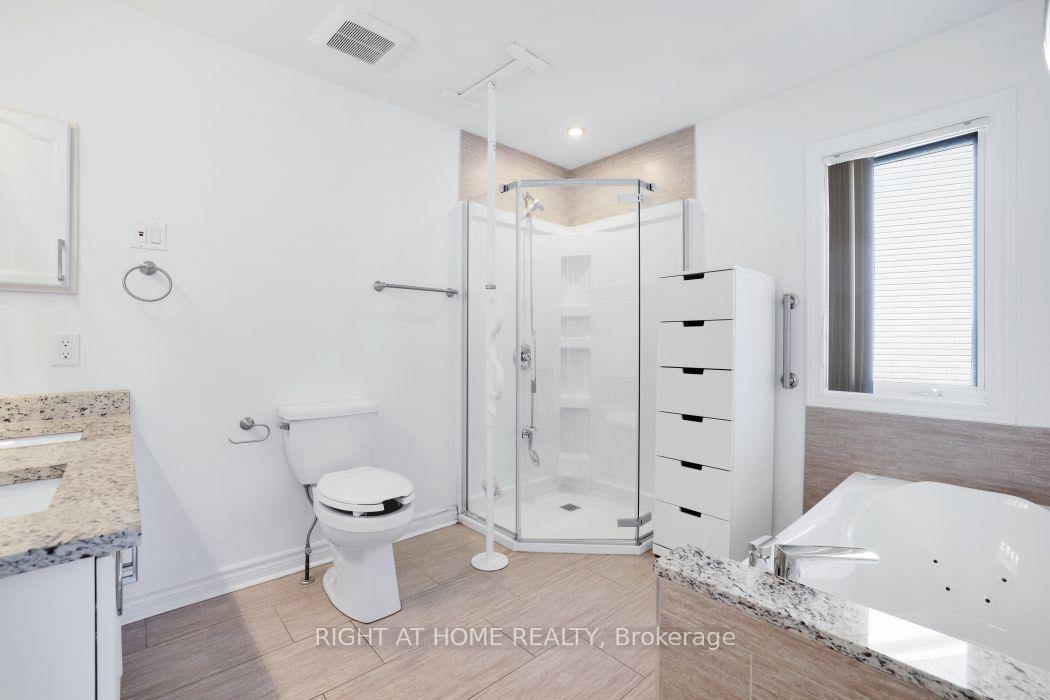 Photo 14 of 53 Yoho Drive, Ottawa, Kanata - Bridlewood — HOMEH