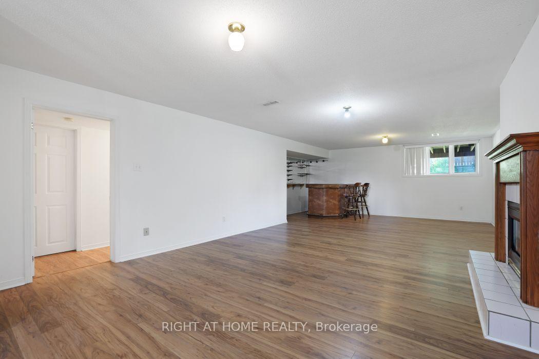 Photo 21 of 53 Yoho Drive, Ottawa, Kanata - Bridlewood — HOMEH