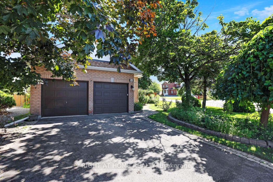 Photo 36 of 53 Yoho Drive, Ottawa, Kanata - Bridlewood — HOMEH