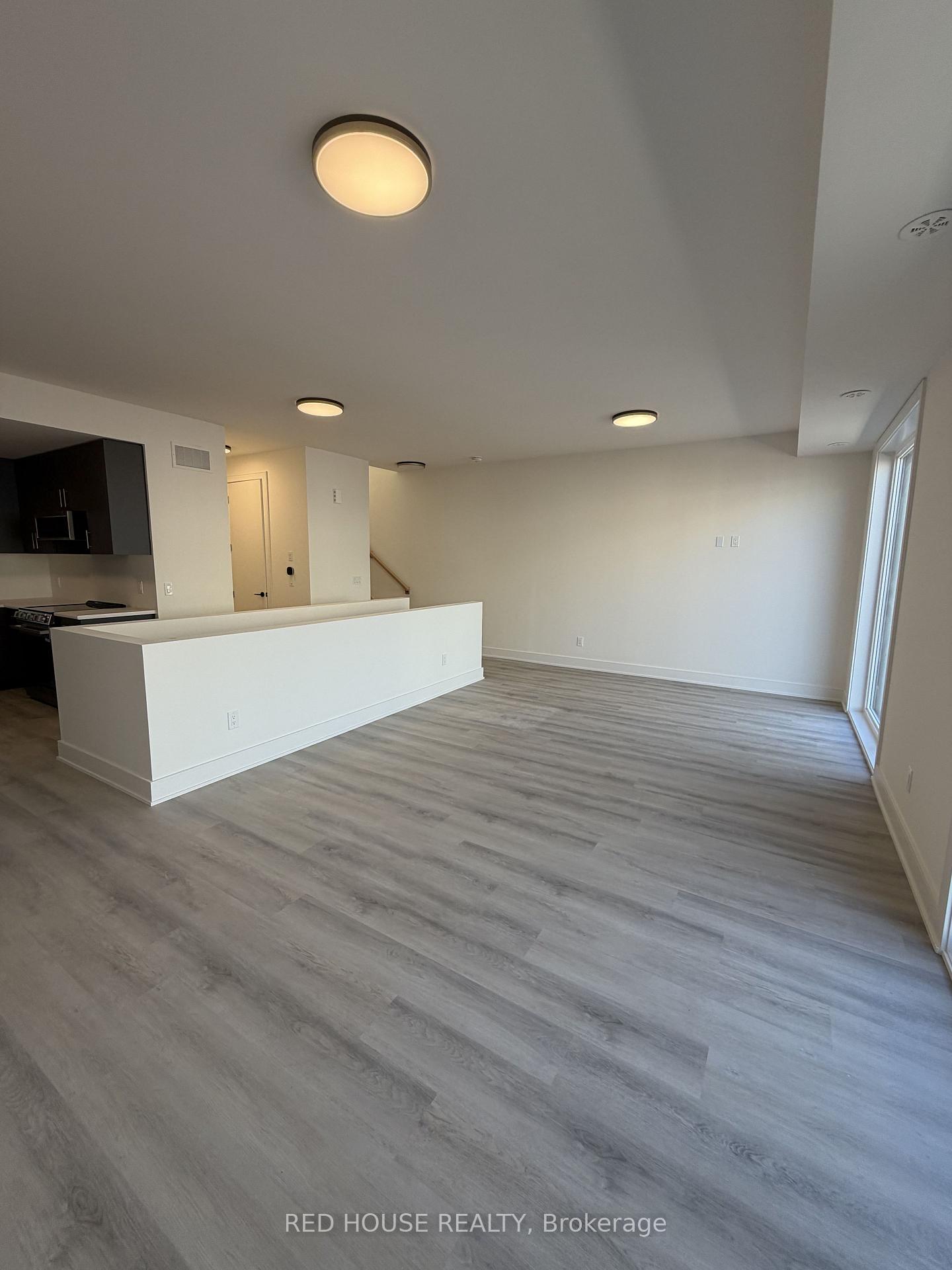 Photo 10 of 240 Ellis Avenue, St. Catharines, Oakdale — HOMEH