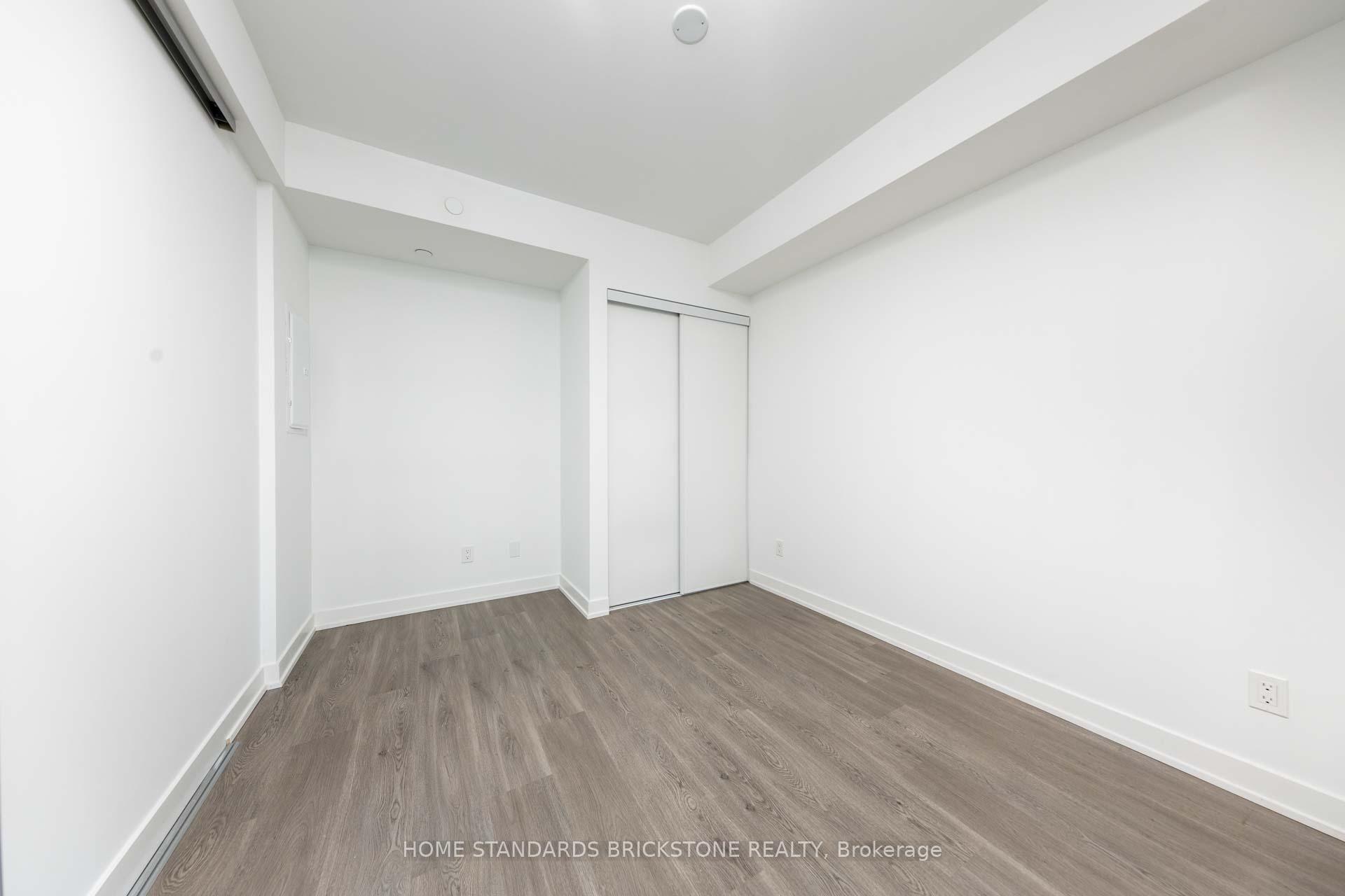 Photo 16 of Unit 1205, 8 Wellesley Street W, Toronto, Bay Street Corridor — HOMEH