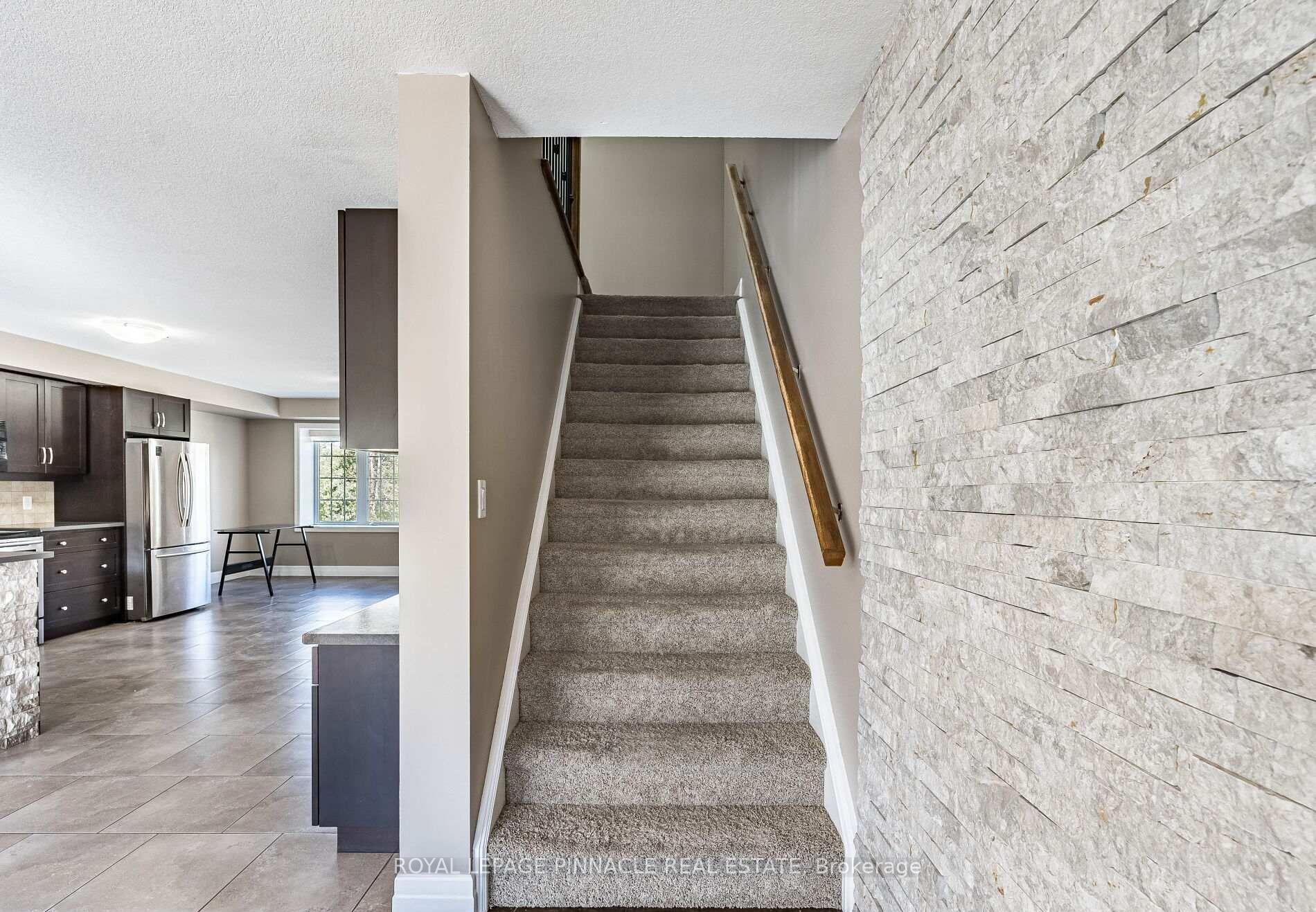 Photo 5 of Unit 15, 275 Old Huron Road E, Kitchener, Brigadoon — HOMEH