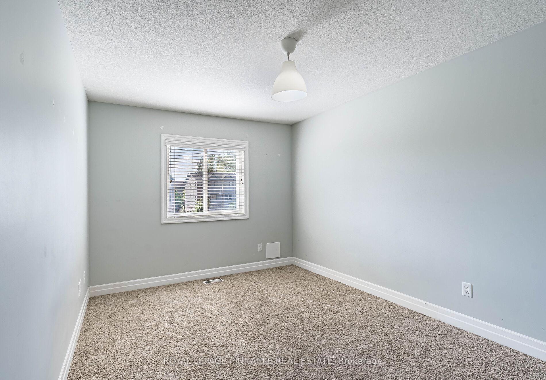 Photo 6 of Unit 15, 275 Old Huron Road E, Kitchener, Brigadoon — HOMEH