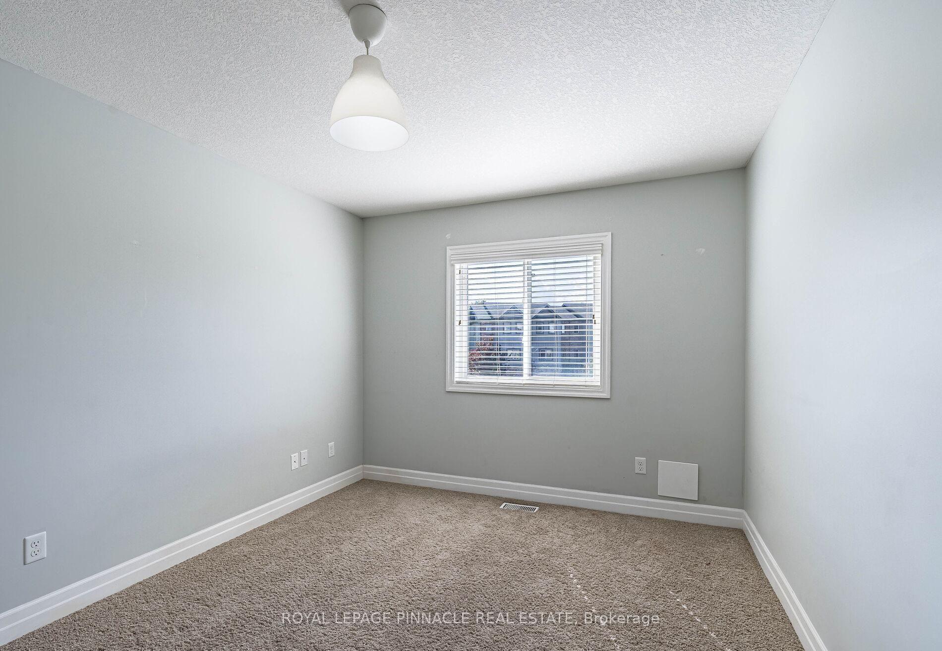Photo 7 of Unit 15, 275 Old Huron Road E, Kitchener, Brigadoon — HOMEH