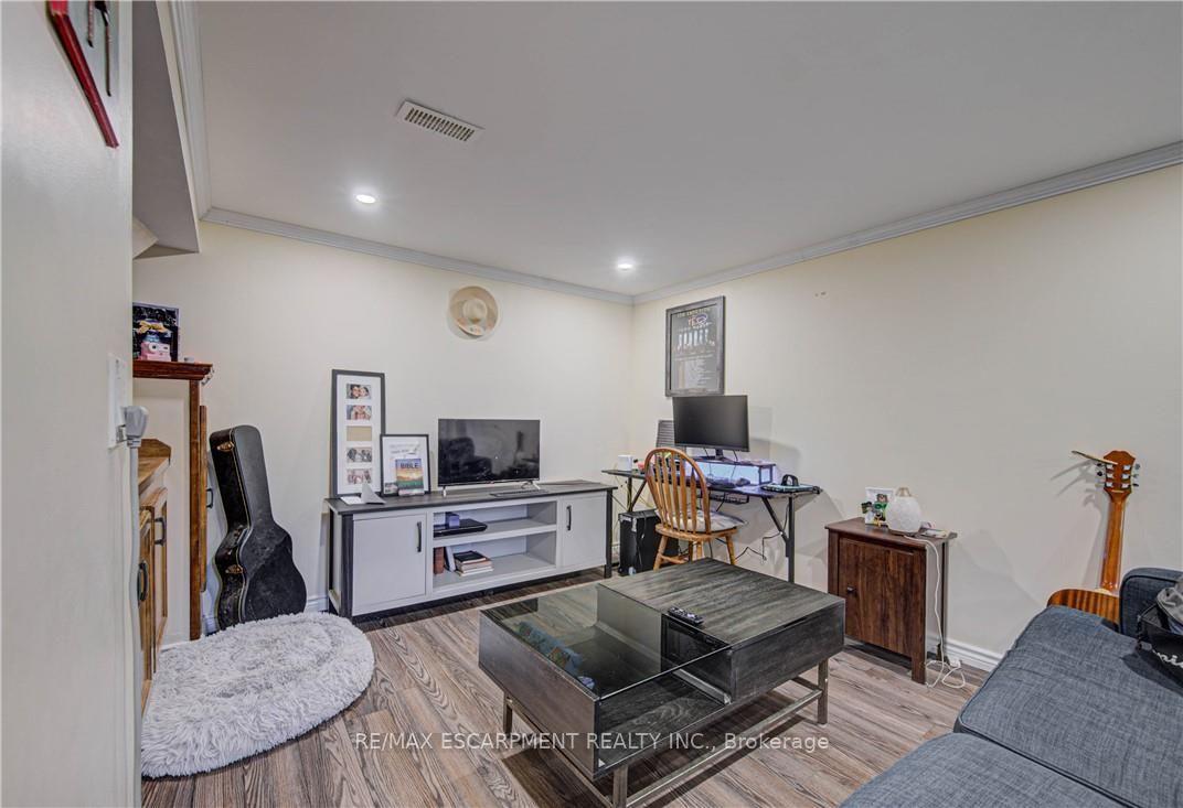 Photo 13 of 3160 Binbrook Road, Hamilton, Binbrook — HOMEH