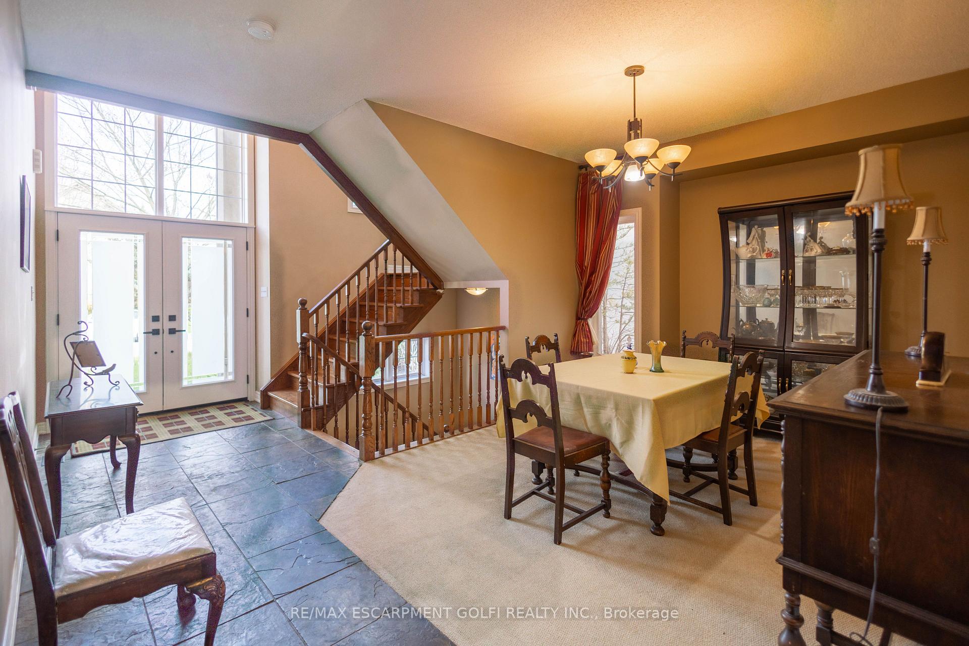 Photo 7 of 216 Diiorio Circle, Hamilton, Meadowlands — HOMEH