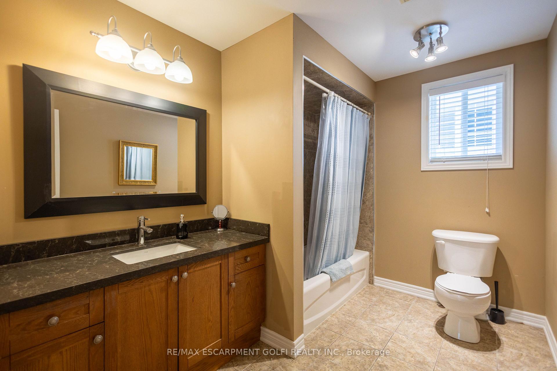 Photo 29 of 216 Diiorio Circle, Hamilton, Meadowlands — HOMEH