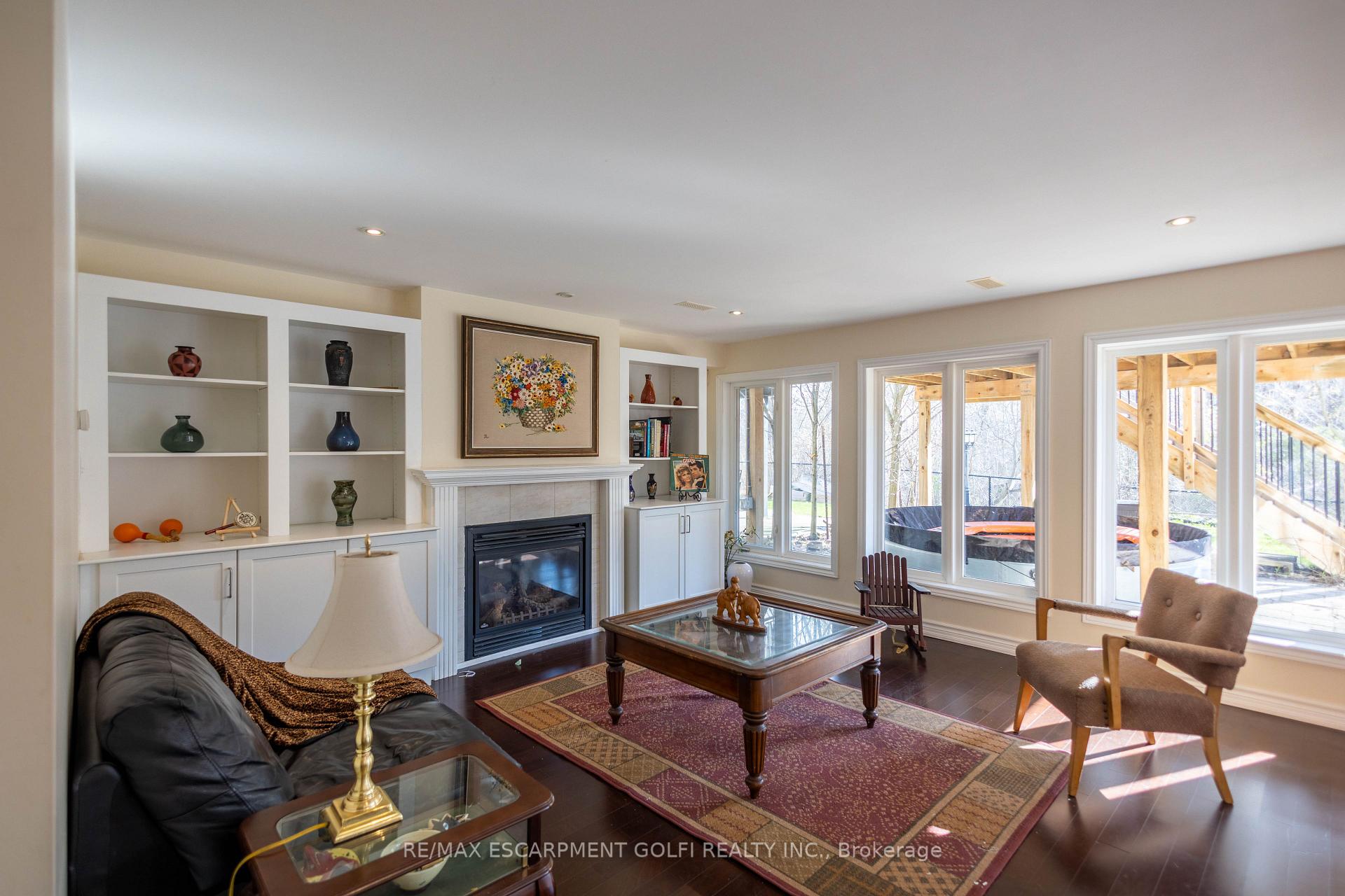 Photo 30 of 216 Diiorio Circle, Hamilton, Meadowlands — HOMEH