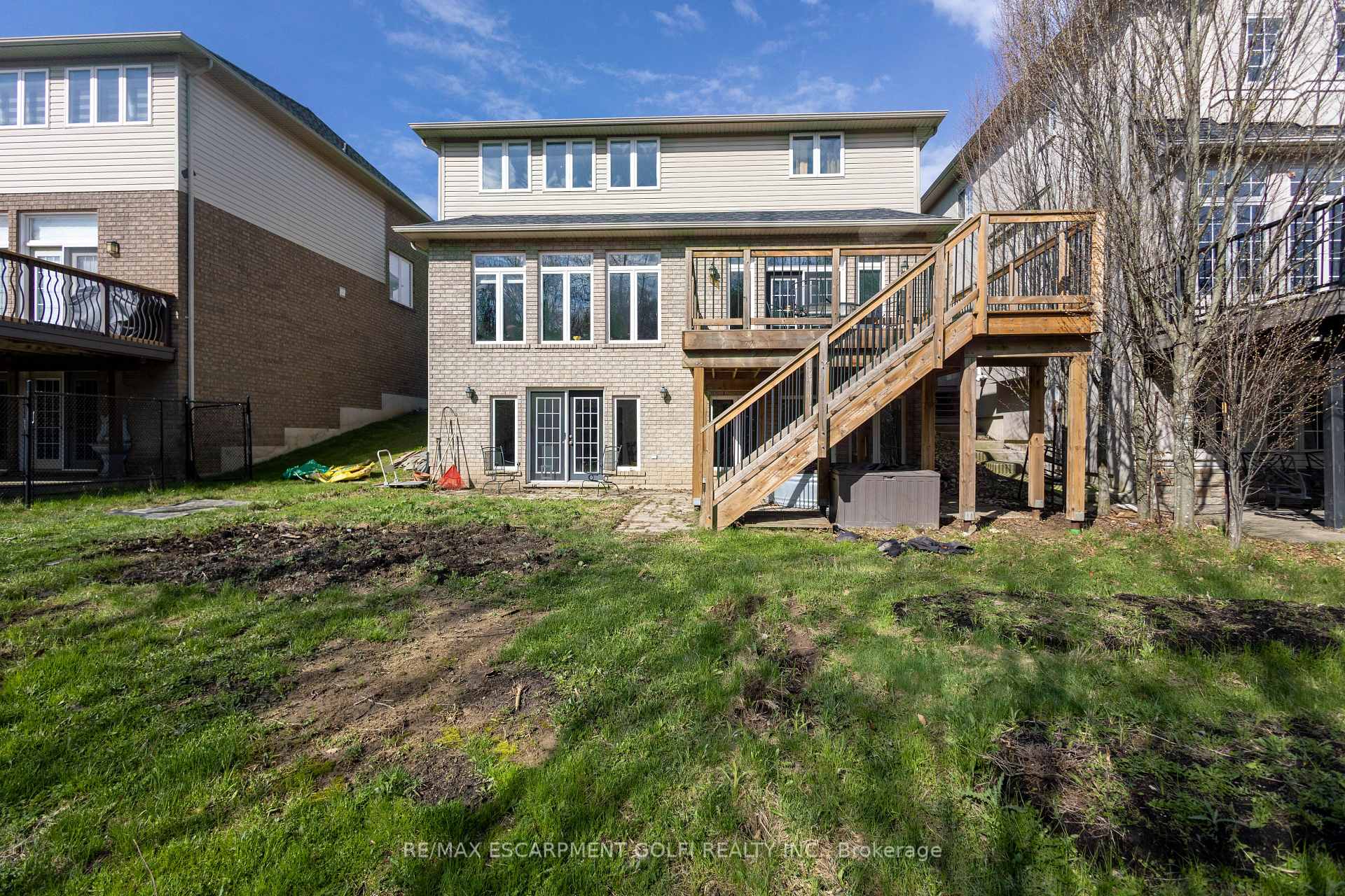 Photo 43 of 216 Diiorio Circle, Hamilton, Meadowlands — HOMEH