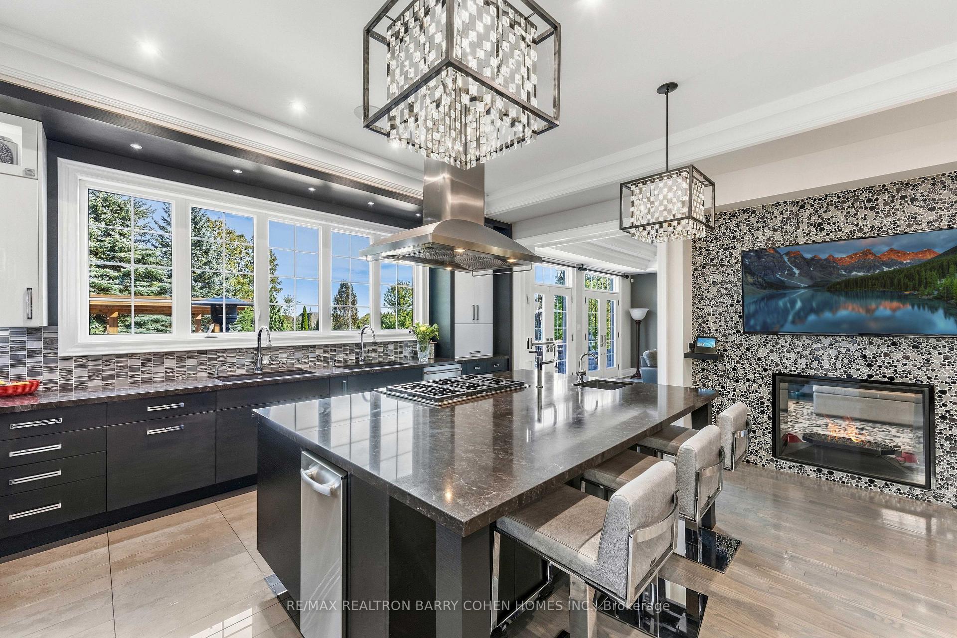 Photo 15 of 65 Parr Place, Vaughan, Uplands — HOMEH