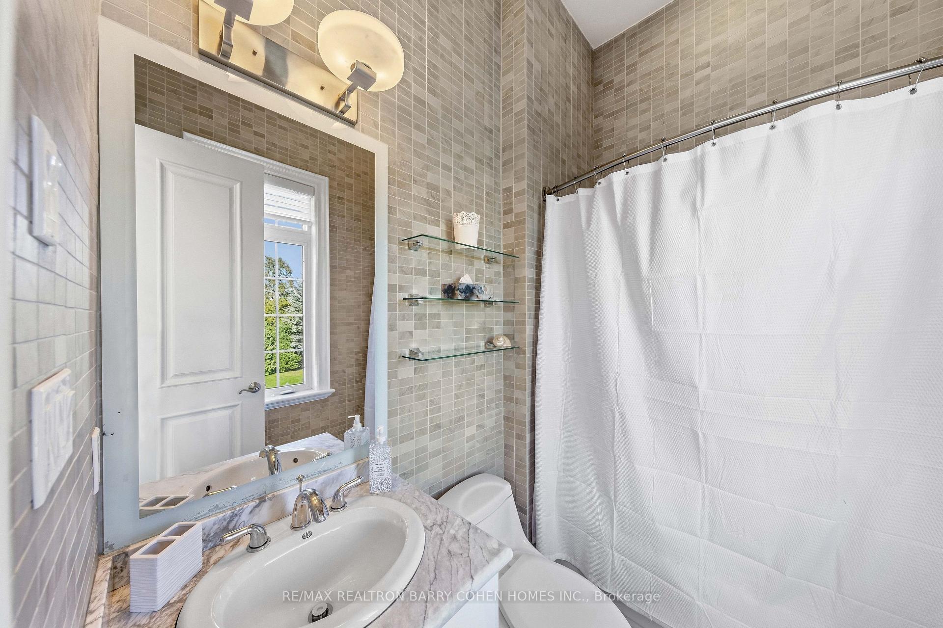 Photo 38 of 65 Parr Place, Vaughan, Uplands — HOMEH
