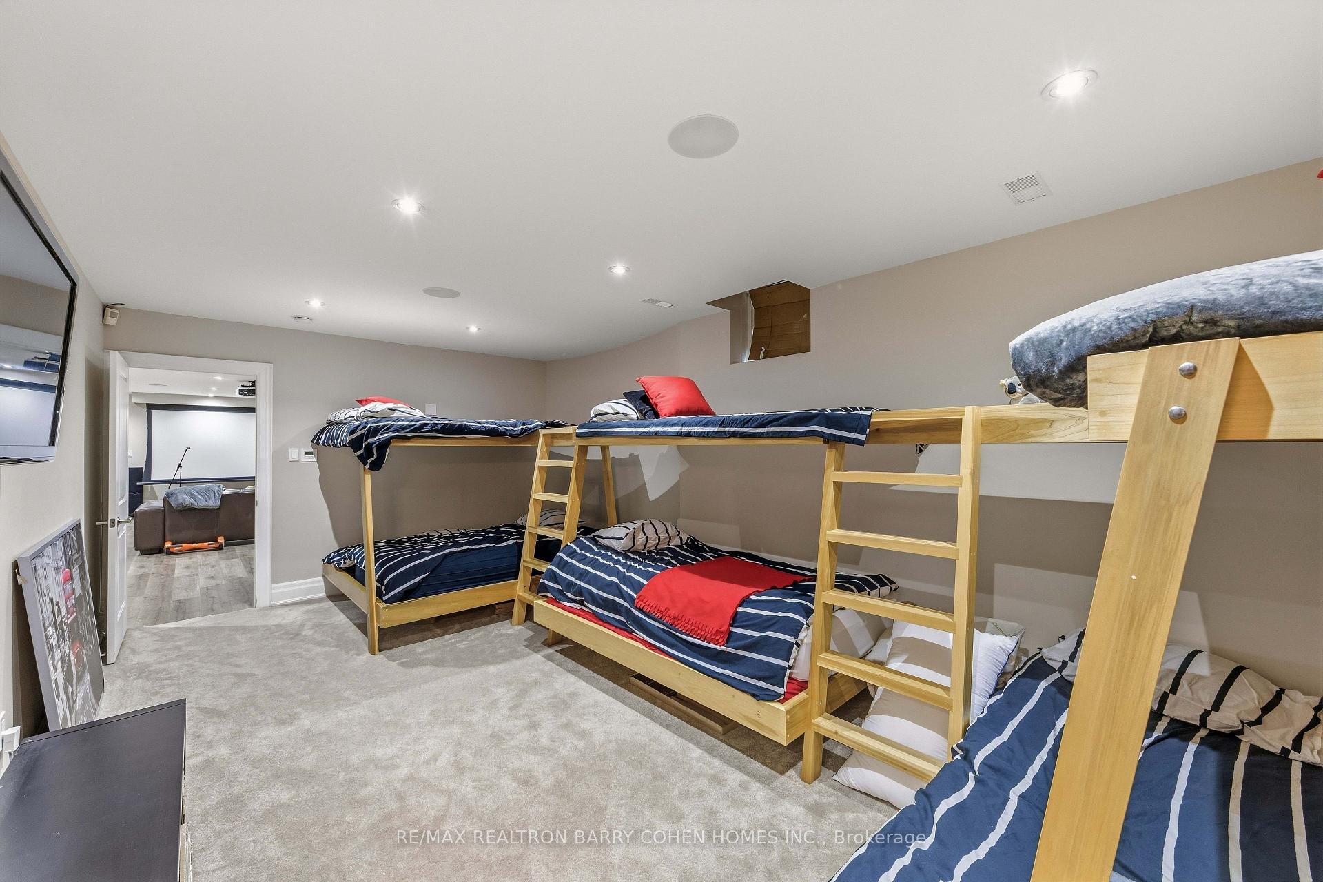 Photo 45 of 65 Parr Place, Vaughan, Uplands — HOMEH