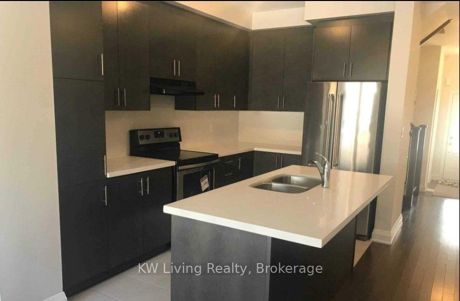 Photo 3 of 39 Oliana Way, Brampton, Bram West — HOMEH